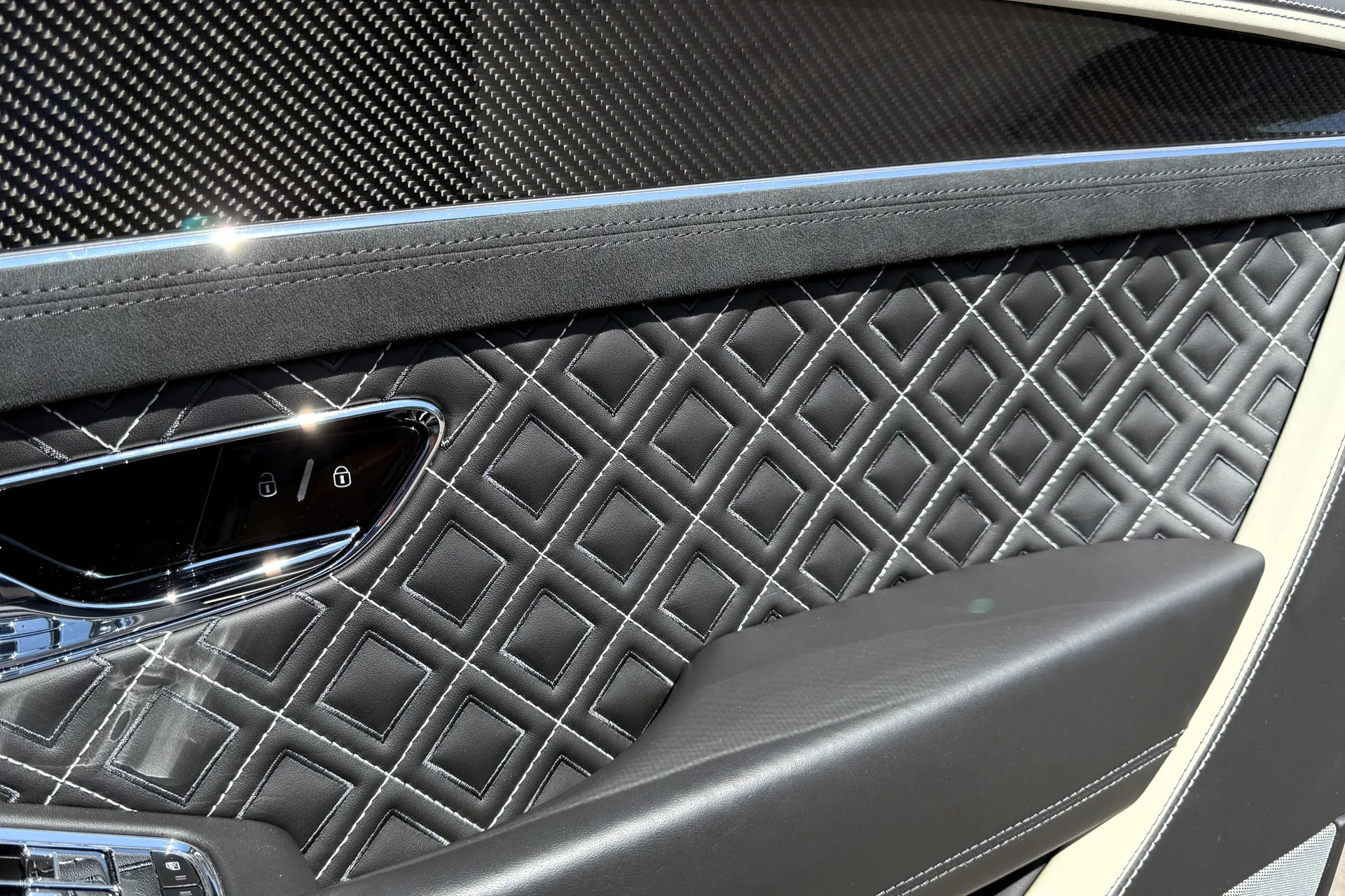Bentley CONTINENTAL GT thumbnail image number 55