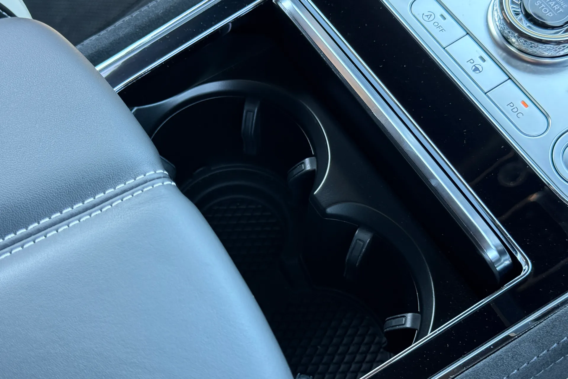 Bentley CONTINENTAL GT thumbnail image number 46