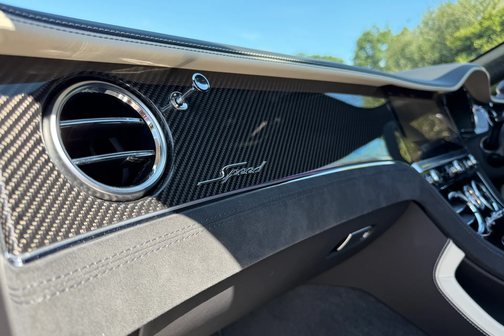 Bentley CONTINENTAL GT thumbnail image number 5
