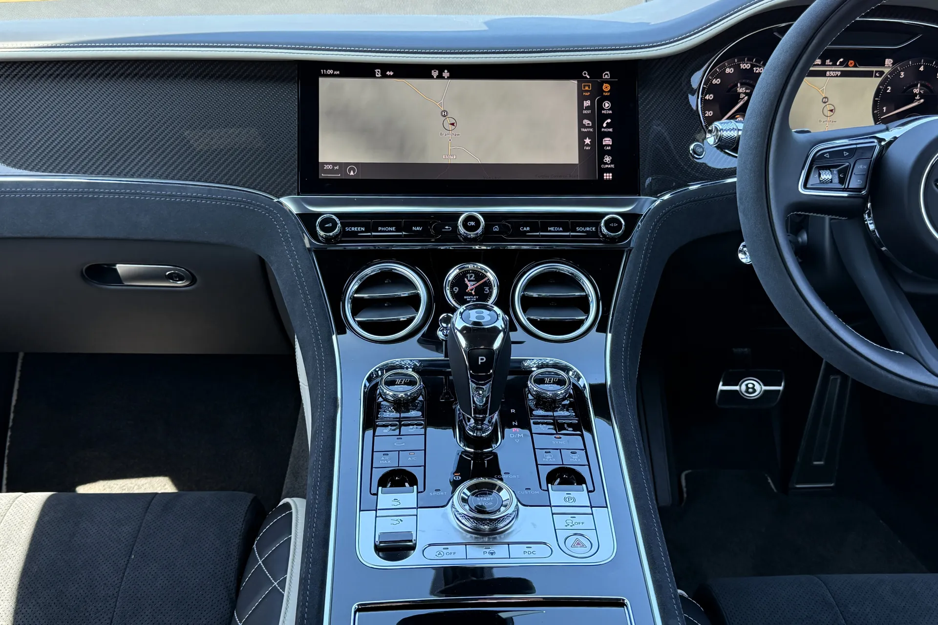 Bentley CONTINENTAL GT thumbnail image number 32