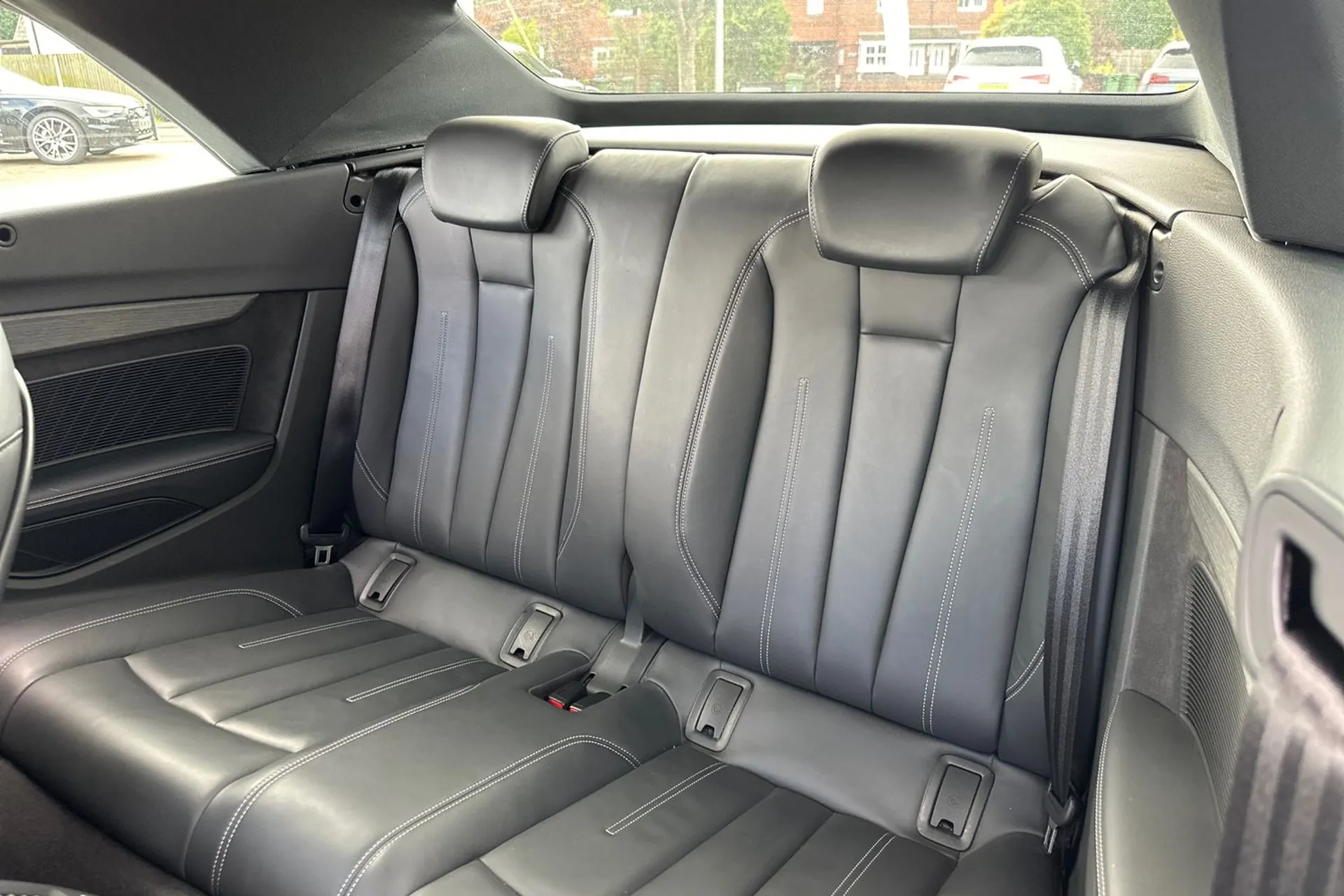Audi A5 thumbnail image number 36