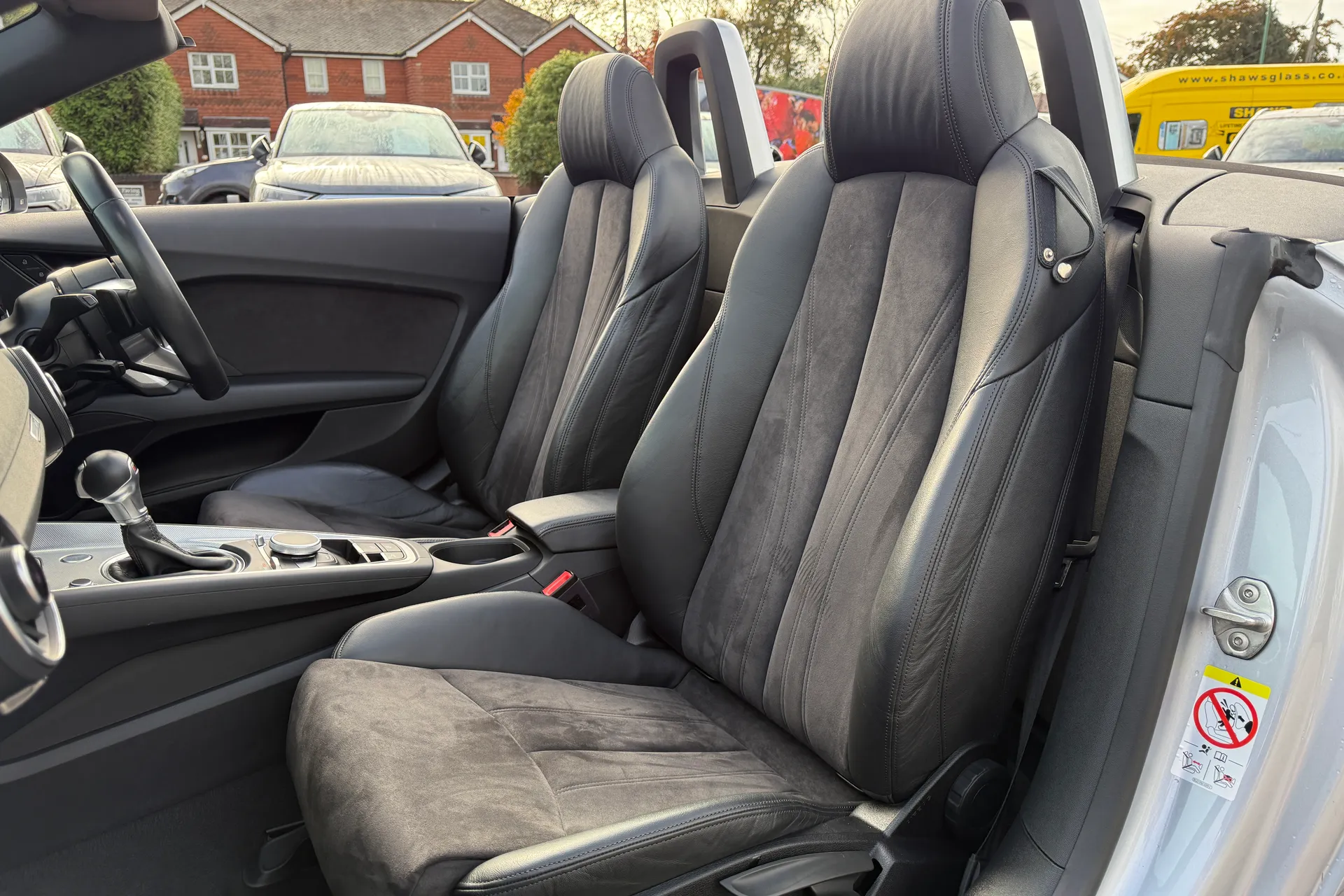 Audi TT thumbnail image number 29