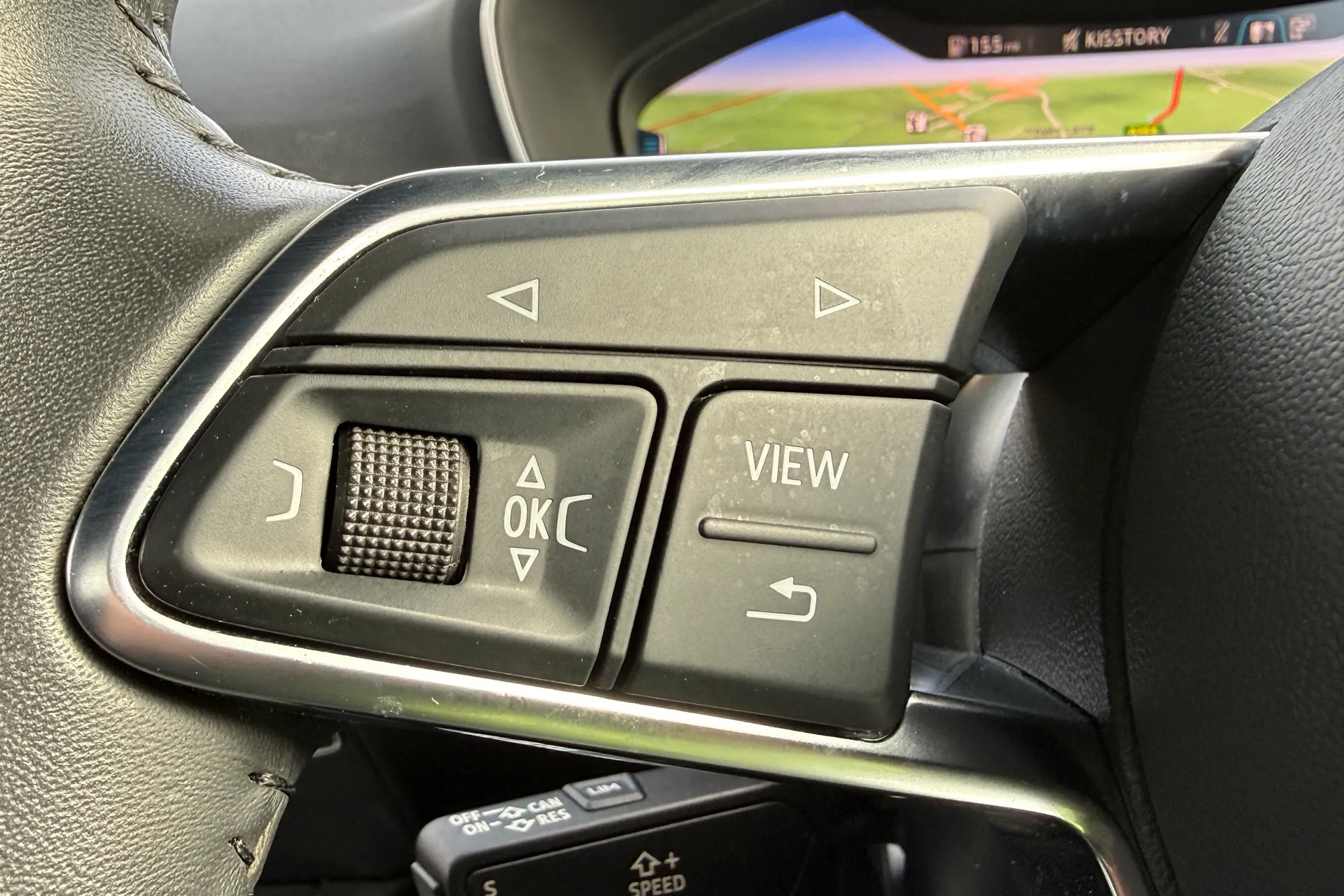 Audi TT thumbnail image number 20