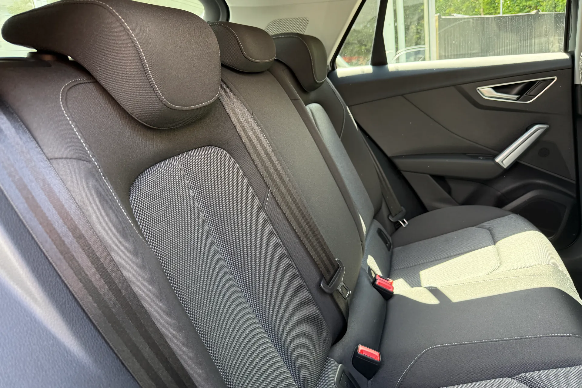 Audi Q2 thumbnail image number 35