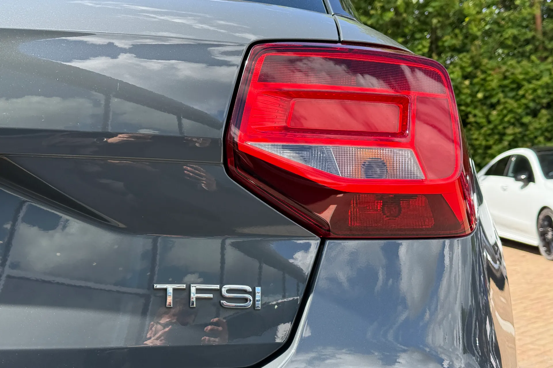 Audi Q2 thumbnail image number 48