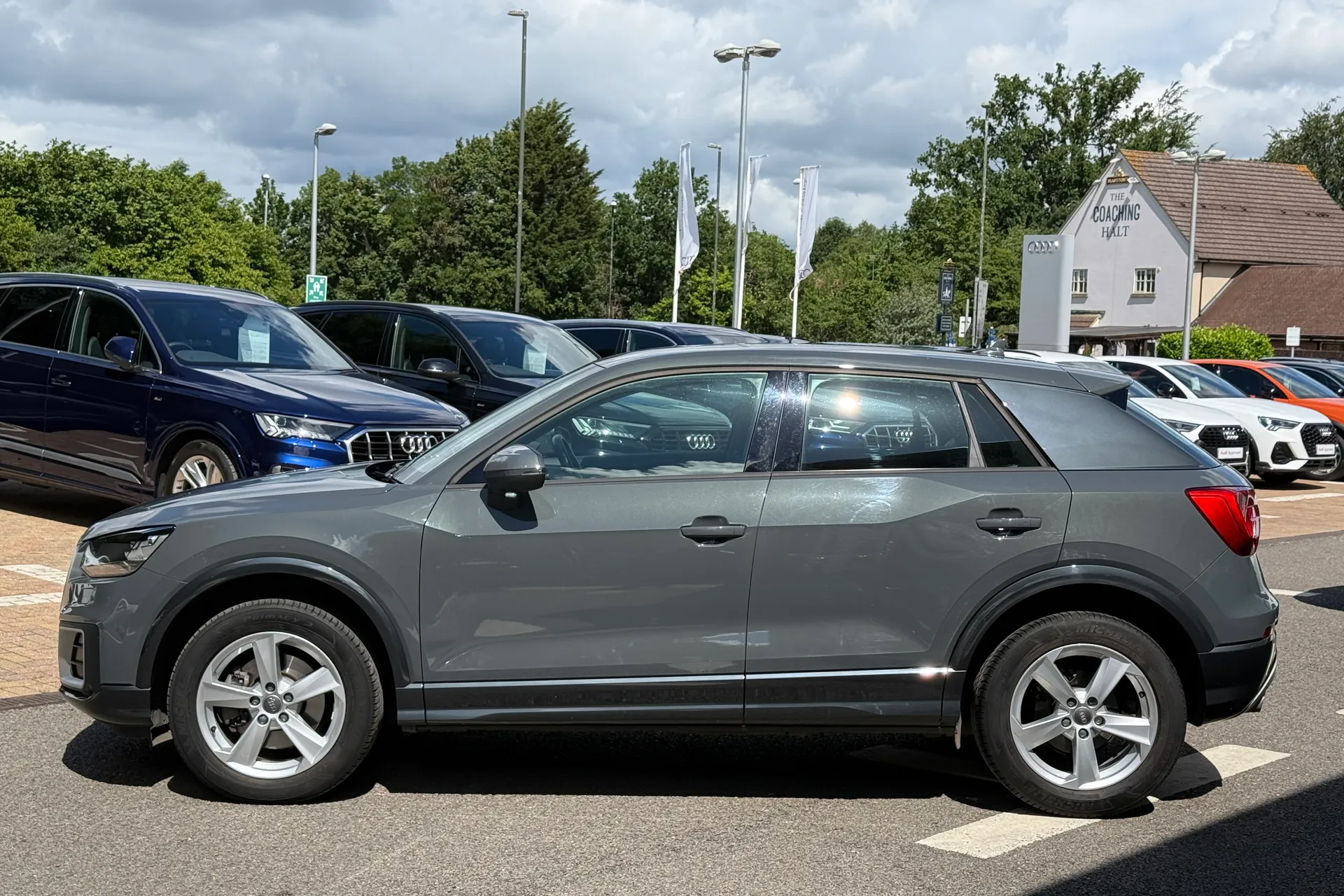 Audi Q2 thumbnail image number 50