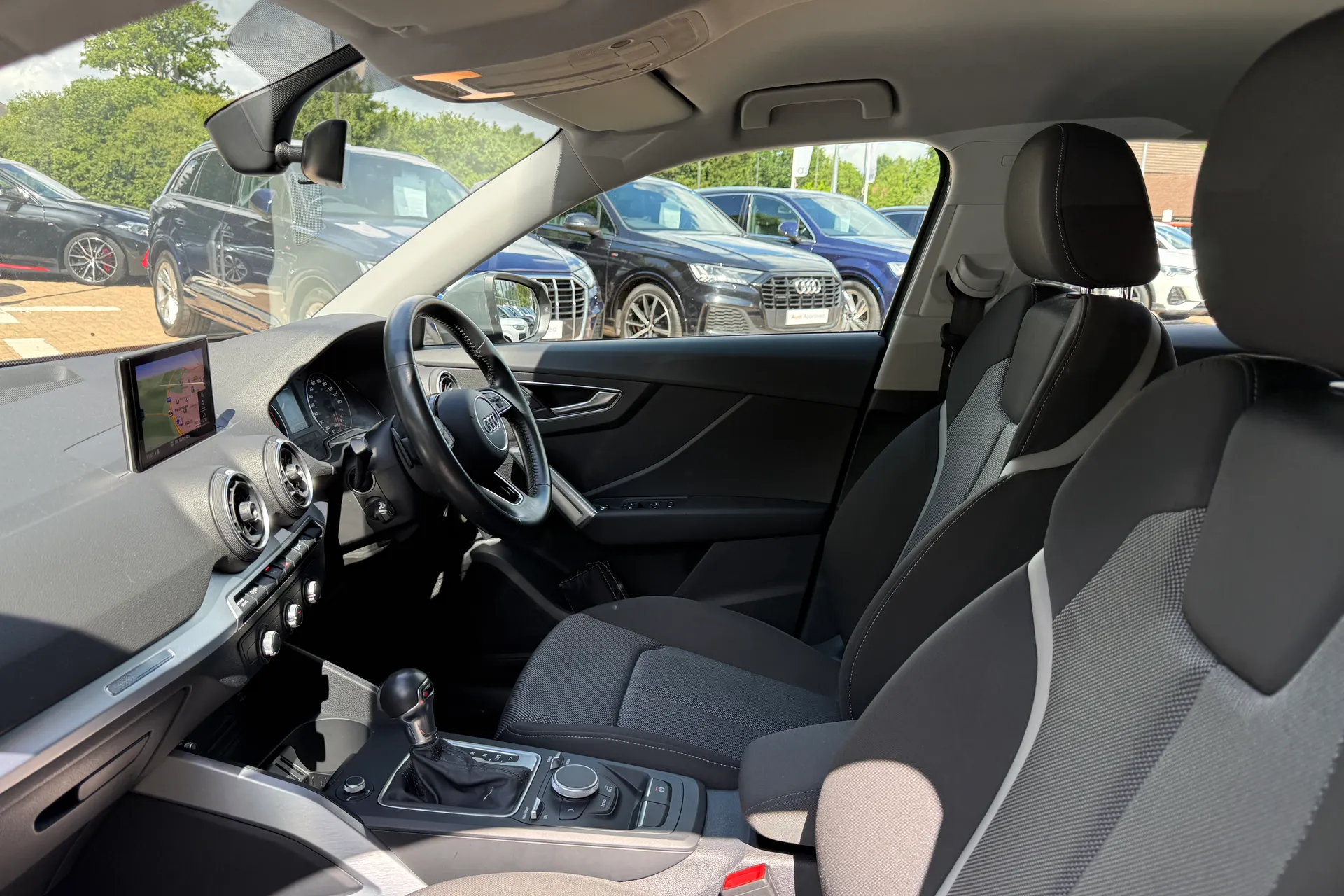 Audi Q2 thumbnail image number 56