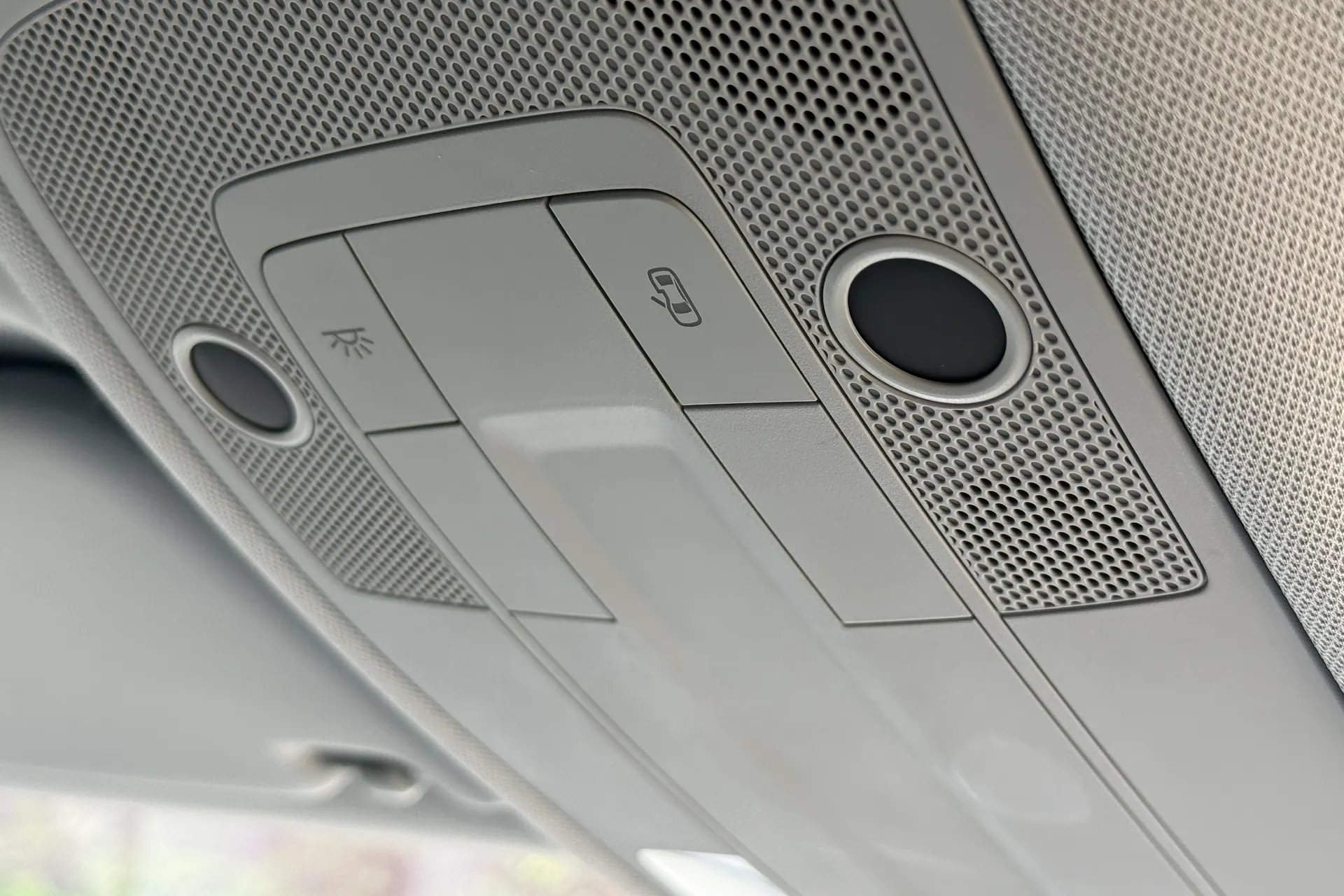 Audi Q2 thumbnail image number 26