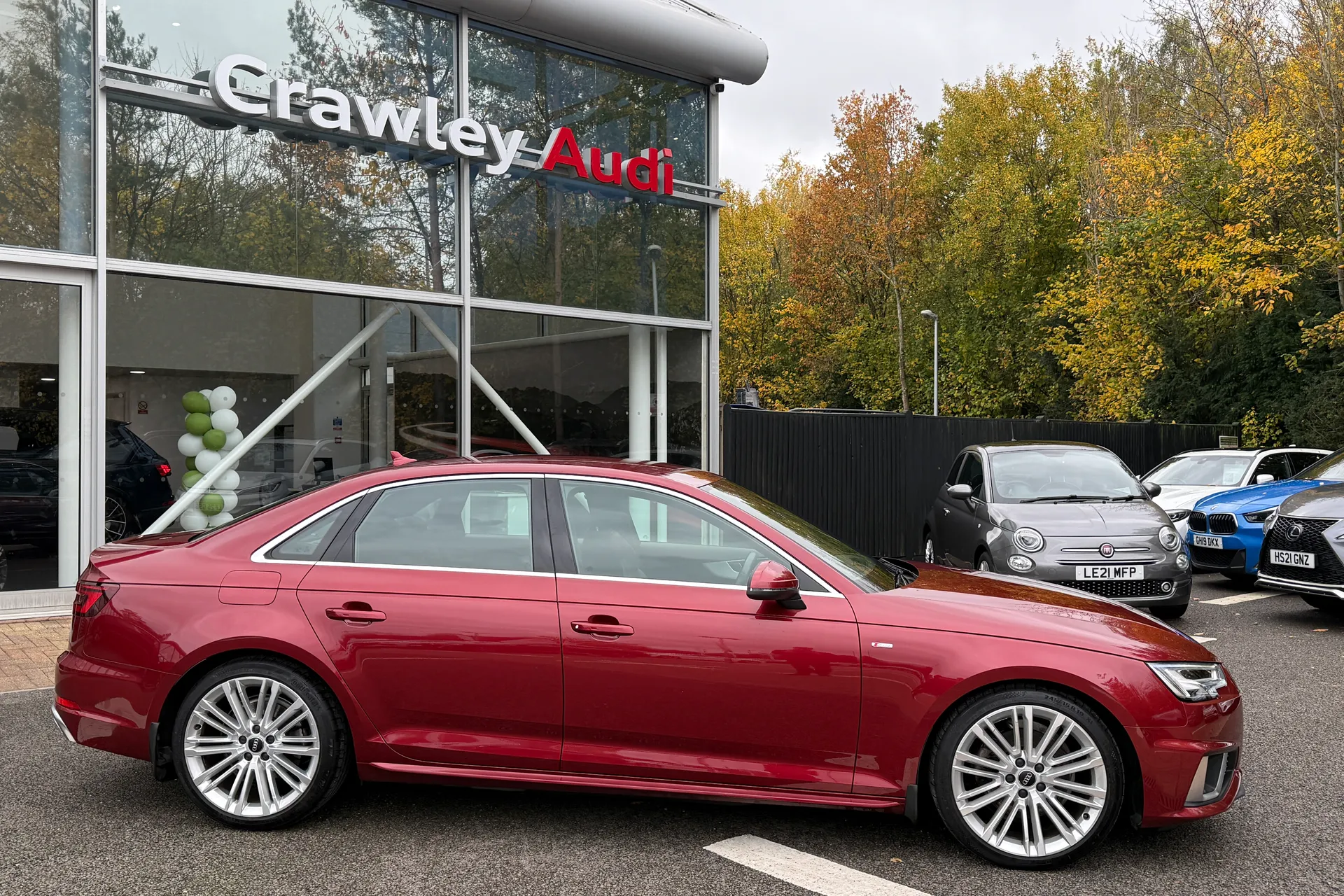 Audi A4 thumbnail image number 2