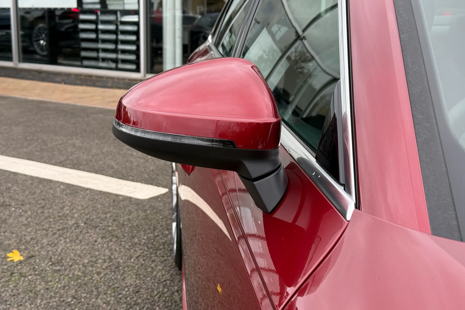 Audi A4 thumbnail image number 8