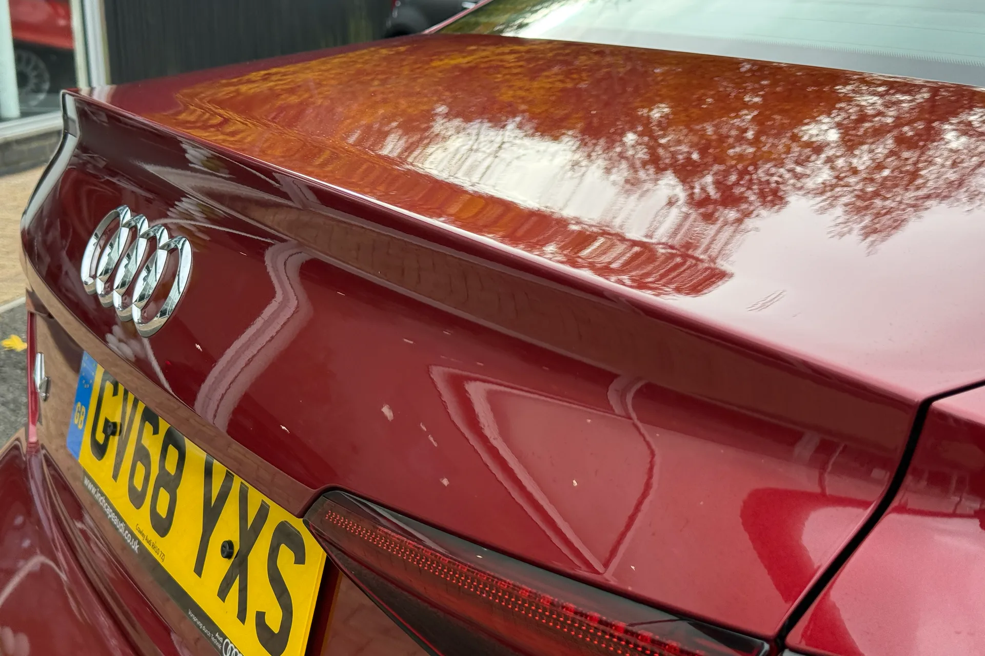 Audi A4 thumbnail image number 37