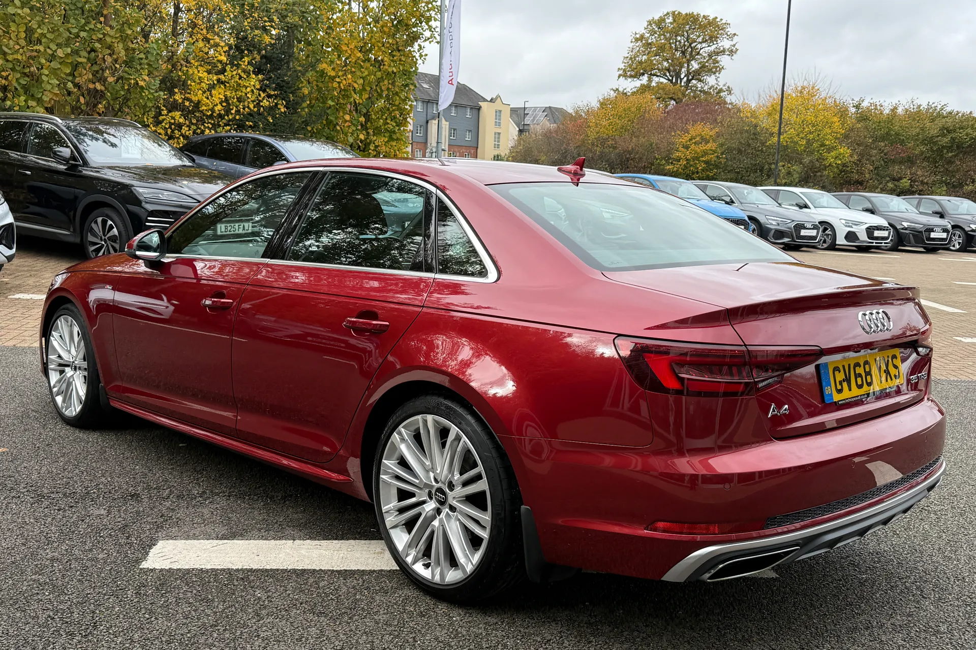 Audi A4 thumbnail image number 42