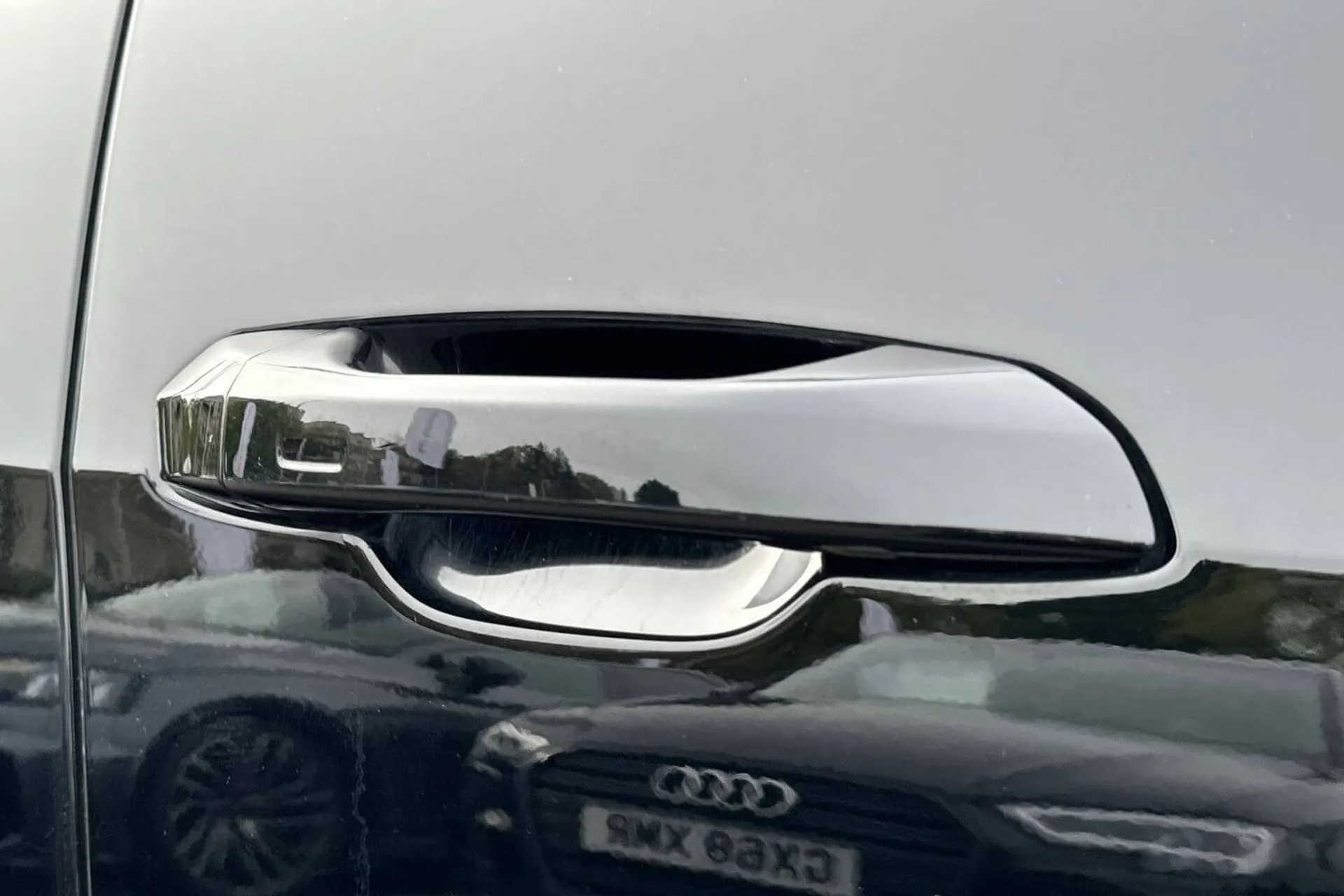 Audi A6 thumbnail image number 14