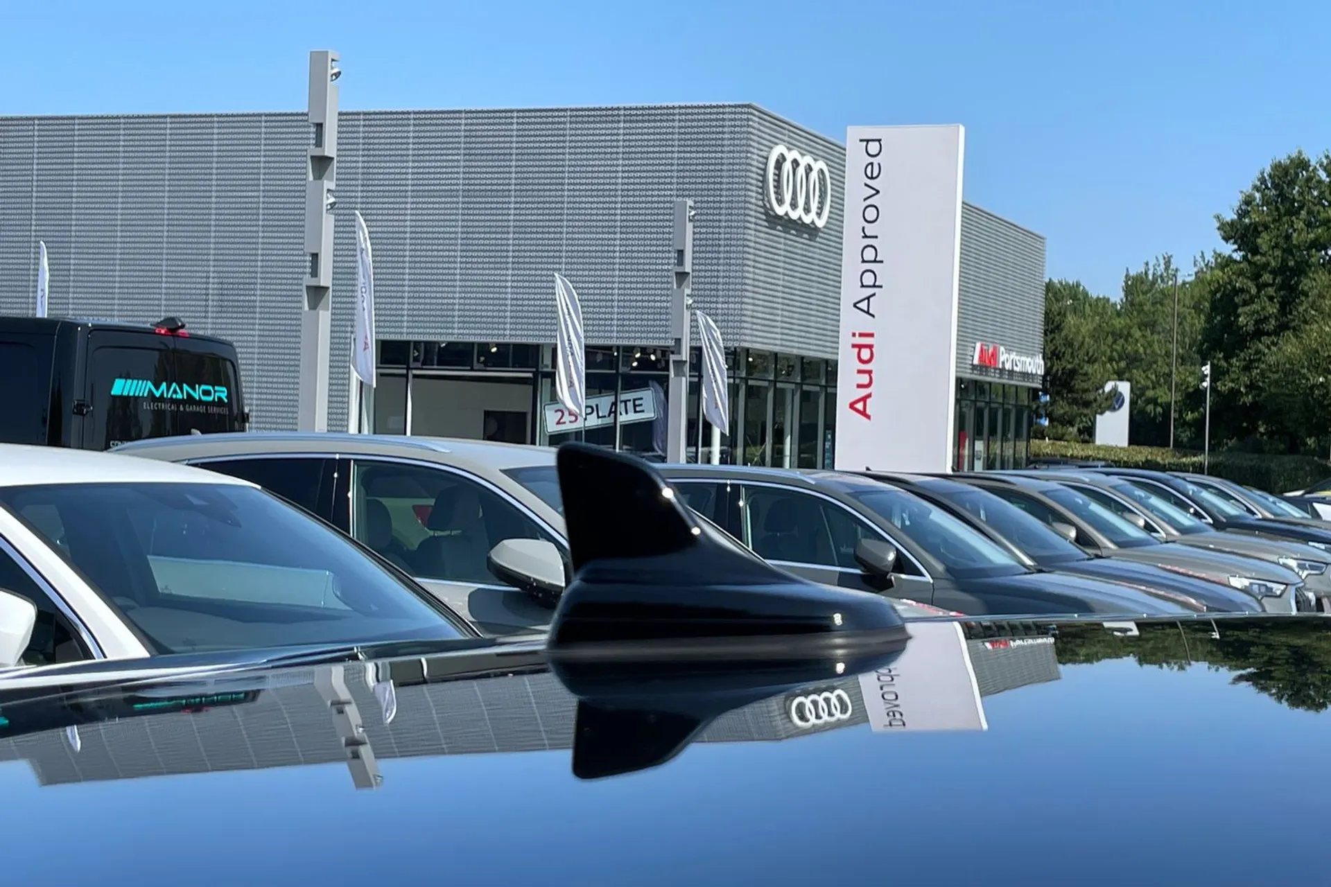 Audi Q2 thumbnail image number 14