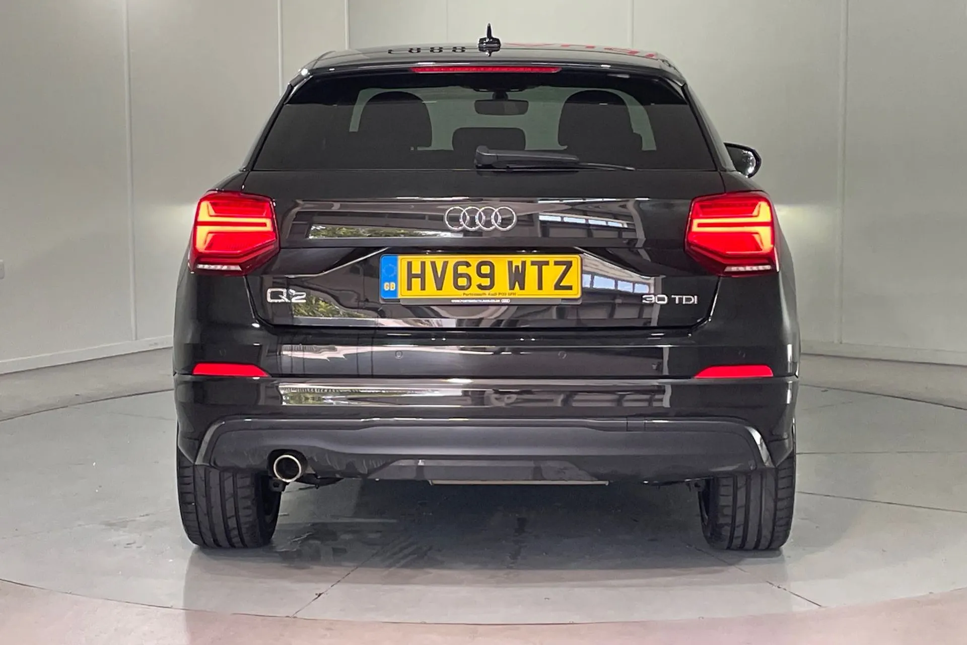 Audi Q2 thumbnail image number 9