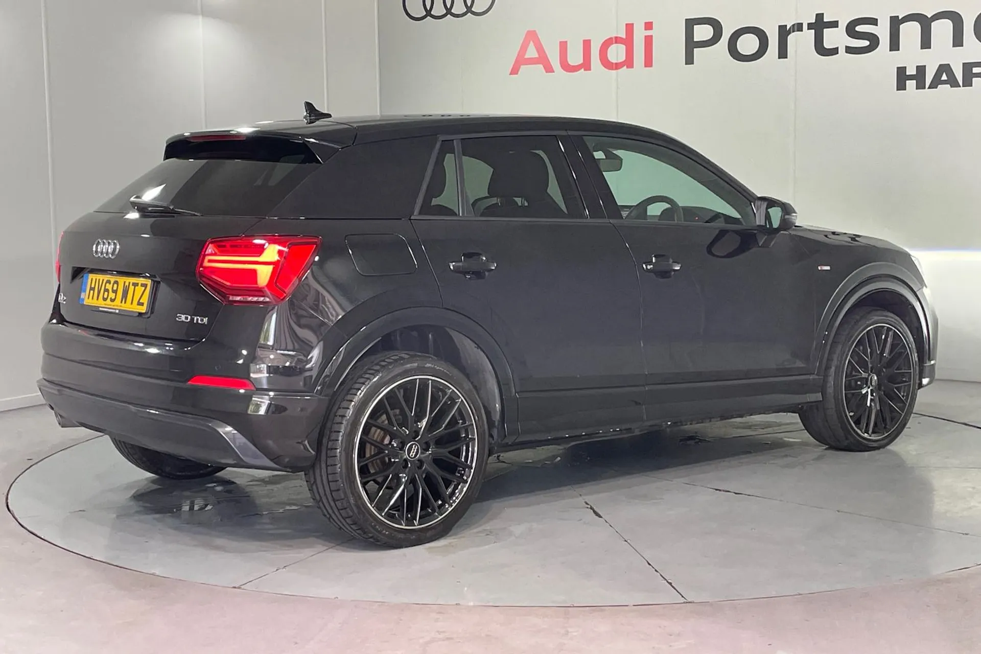 Audi Q2 thumbnail image number 8