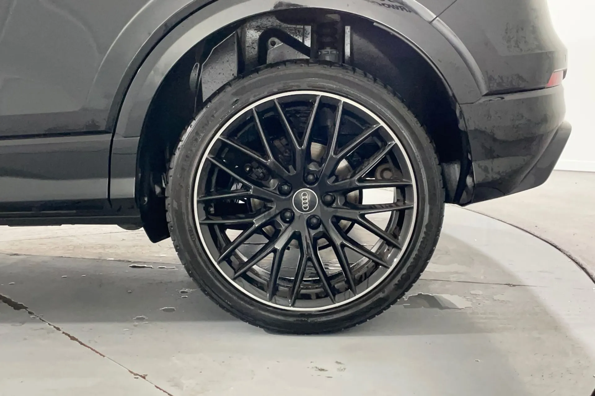 Audi Q2 thumbnail image number 11