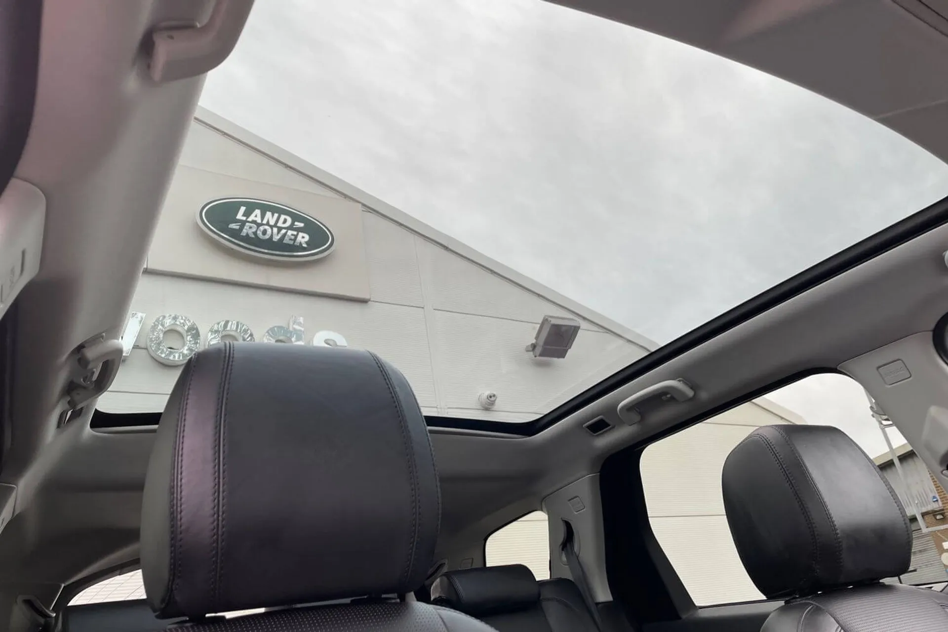 LAND ROVER DISCOVERY SPORT thumbnail image number 57
