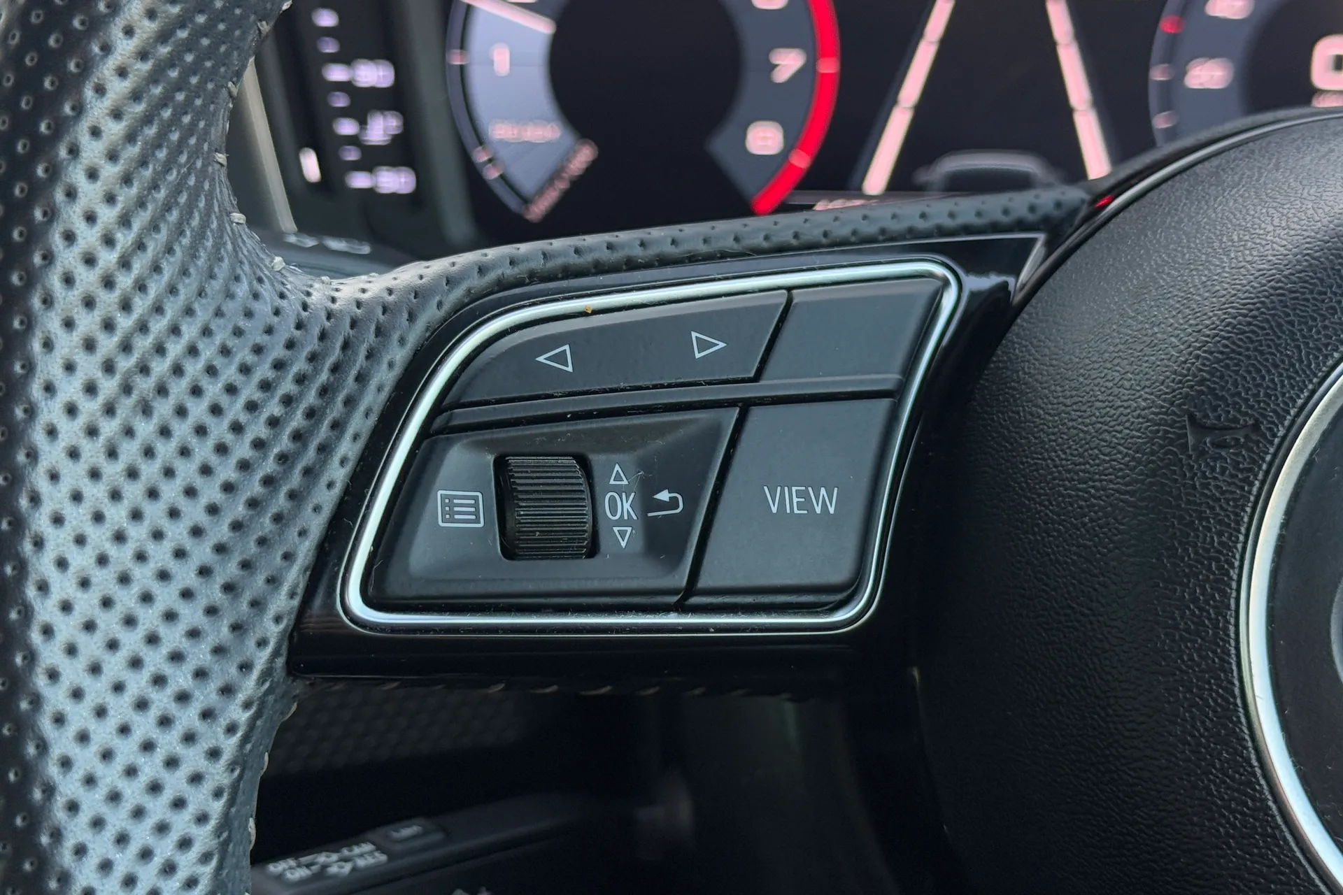 Audi A1 thumbnail image number 11