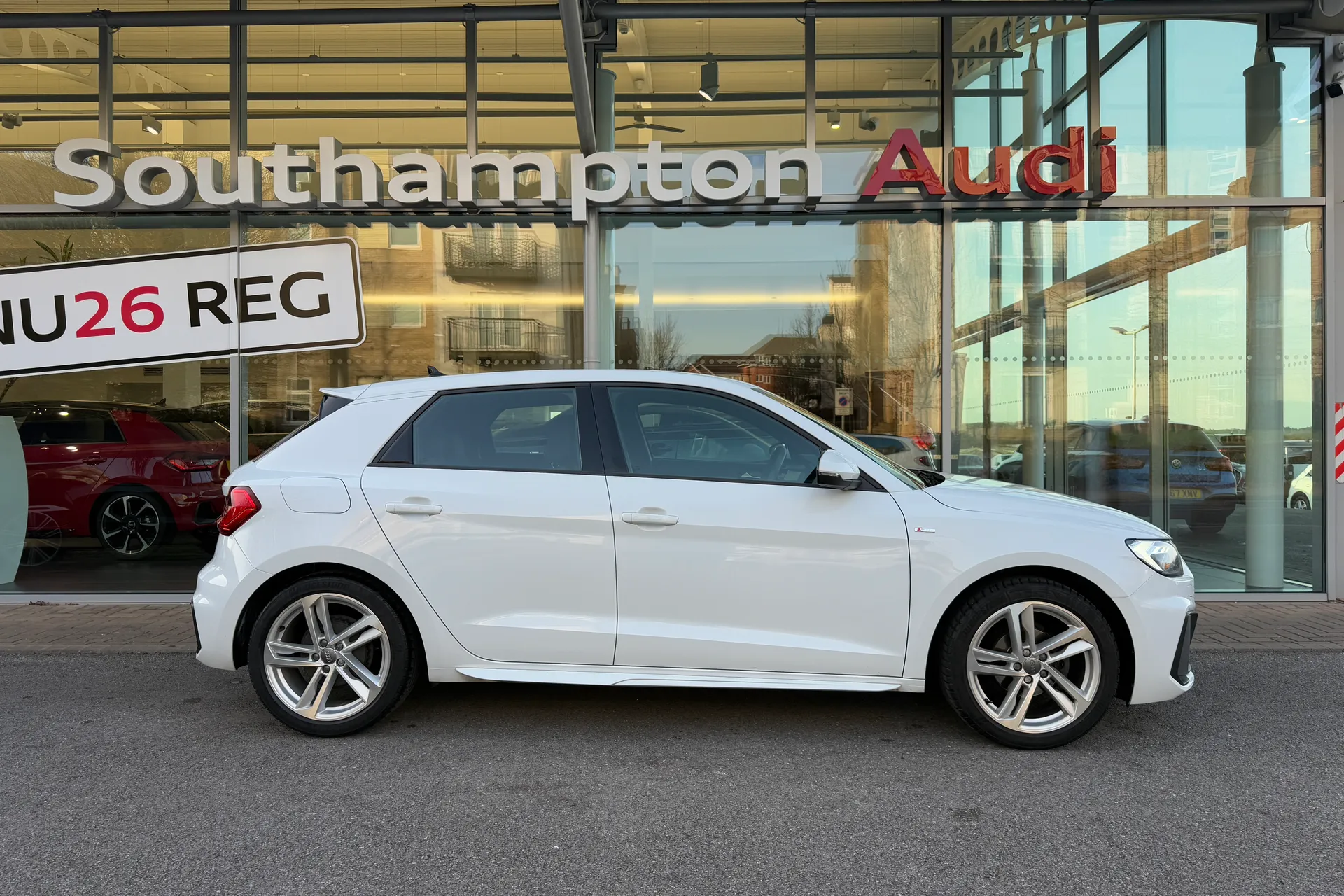 Audi A1 thumbnail image number 2