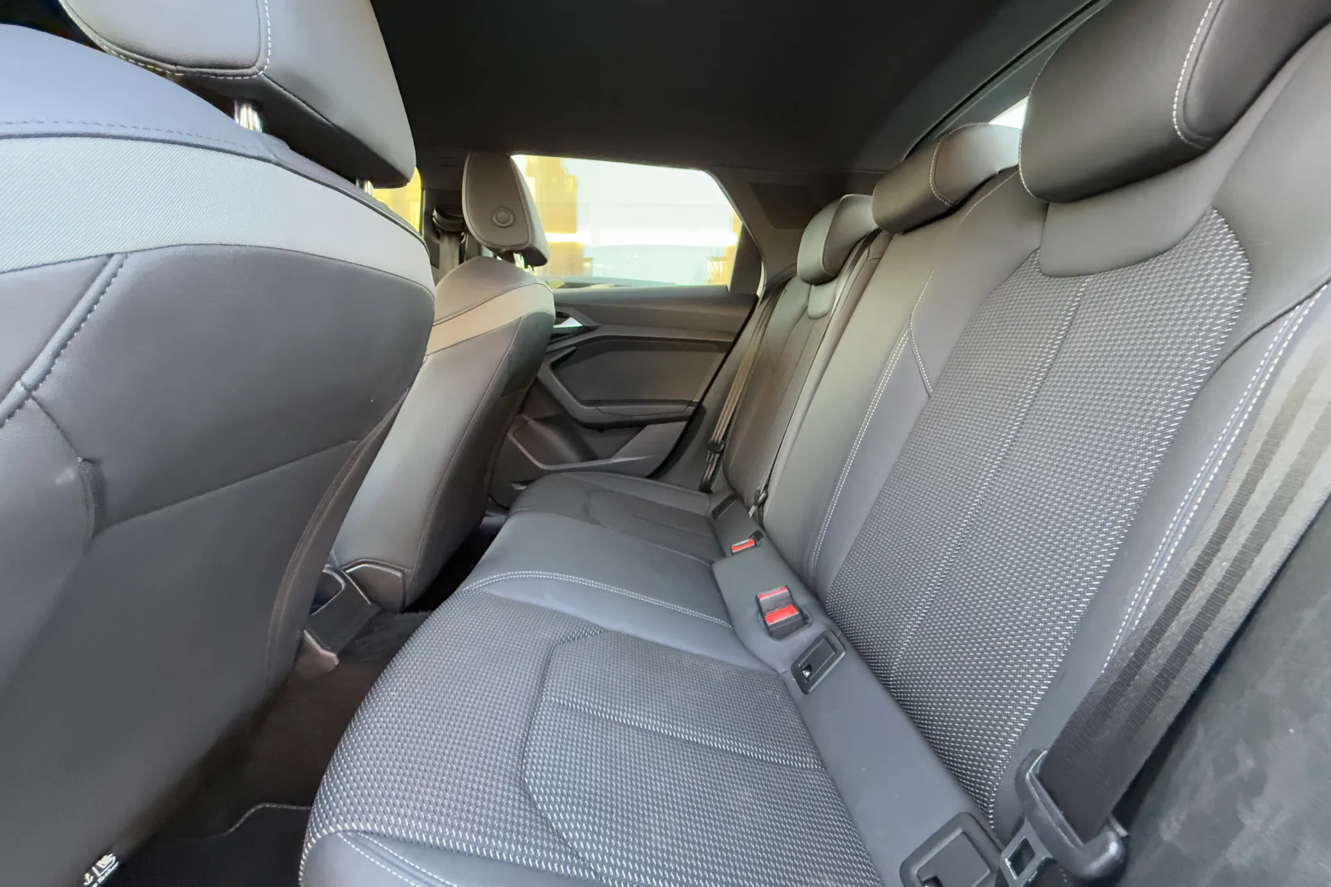 Audi A1 thumbnail image number 40