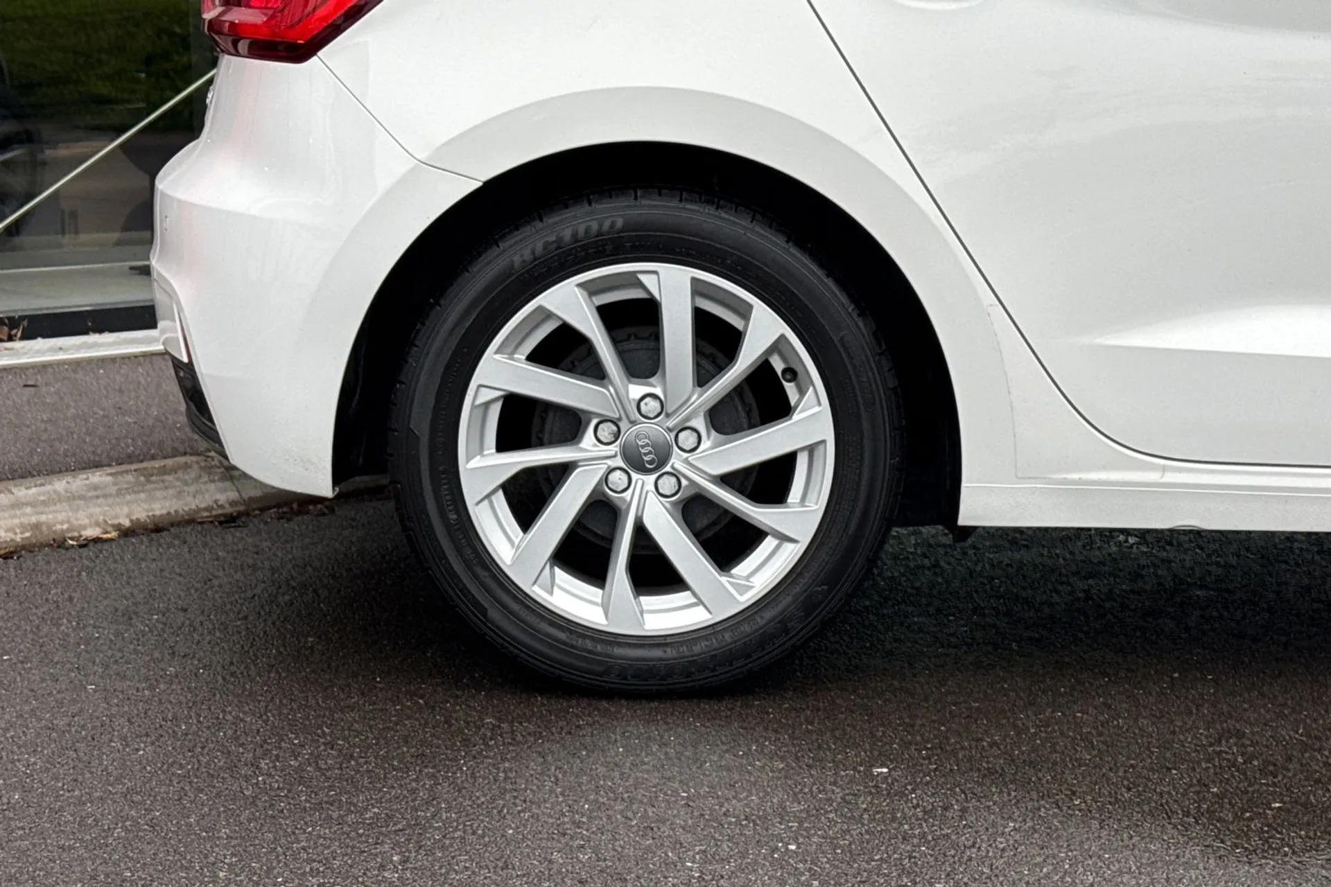 Audi A1 thumbnail image number 21