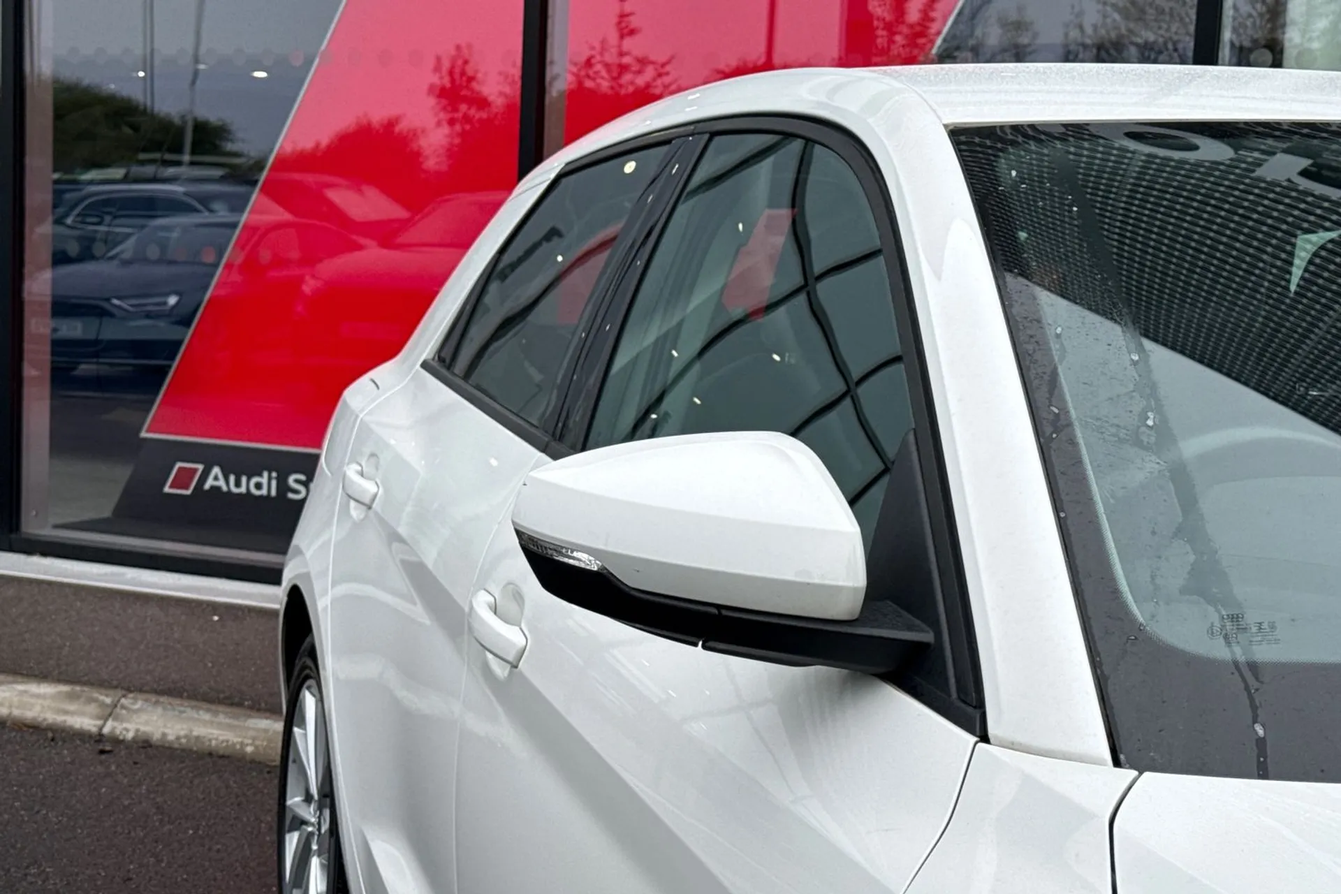 Audi A1 thumbnail image number 33