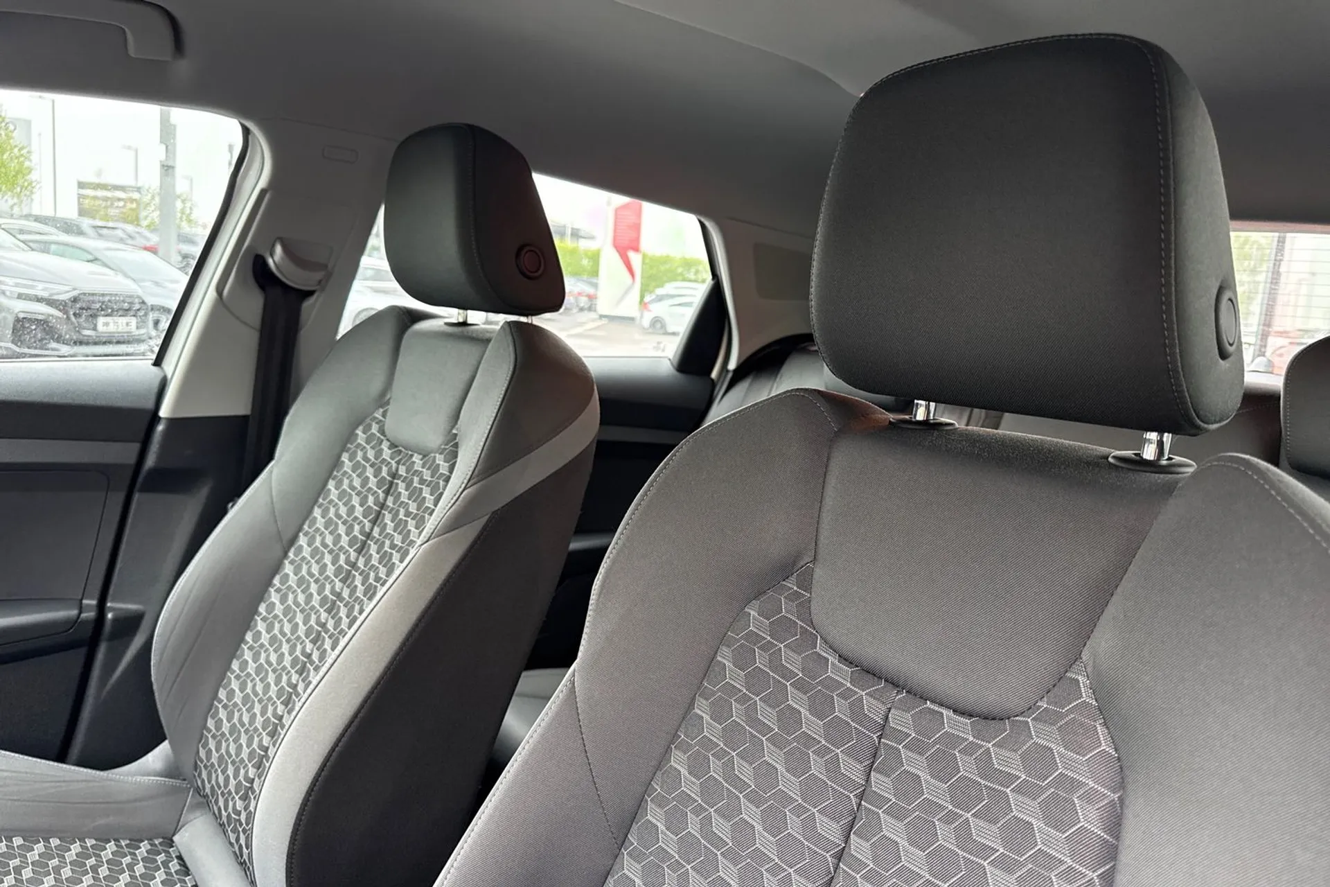 Audi A1 thumbnail image number 40