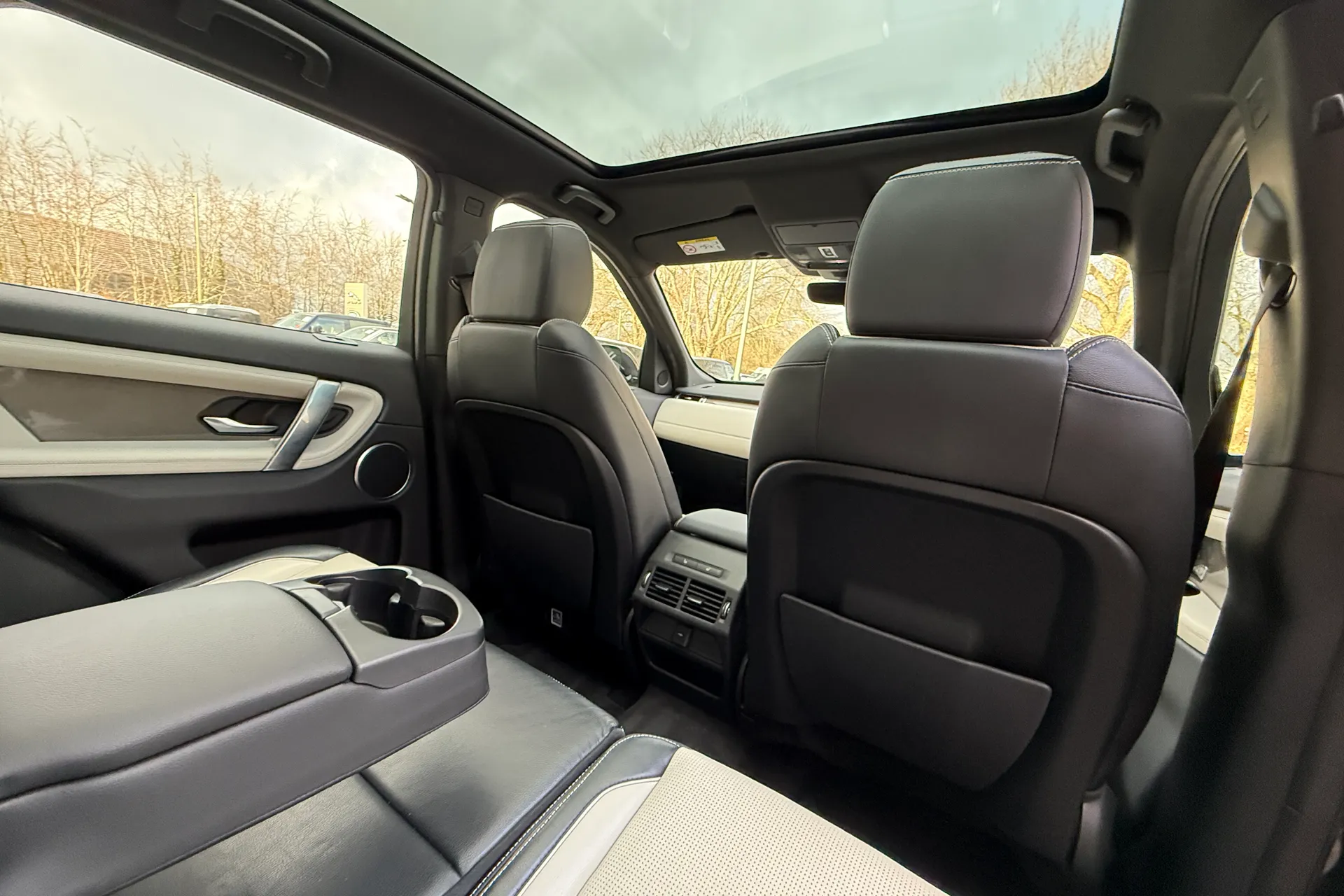 LAND ROVER DISCOVERY SPORT thumbnail image number 43