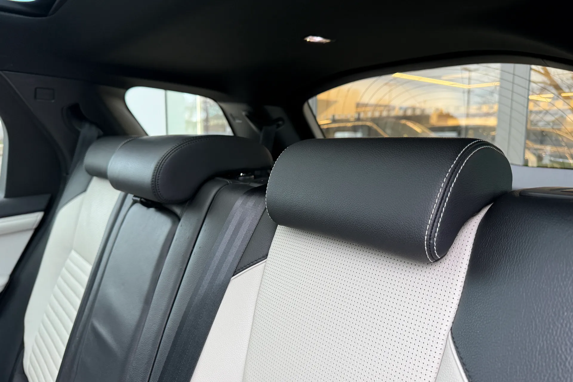 LAND ROVER DISCOVERY SPORT thumbnail image number 50