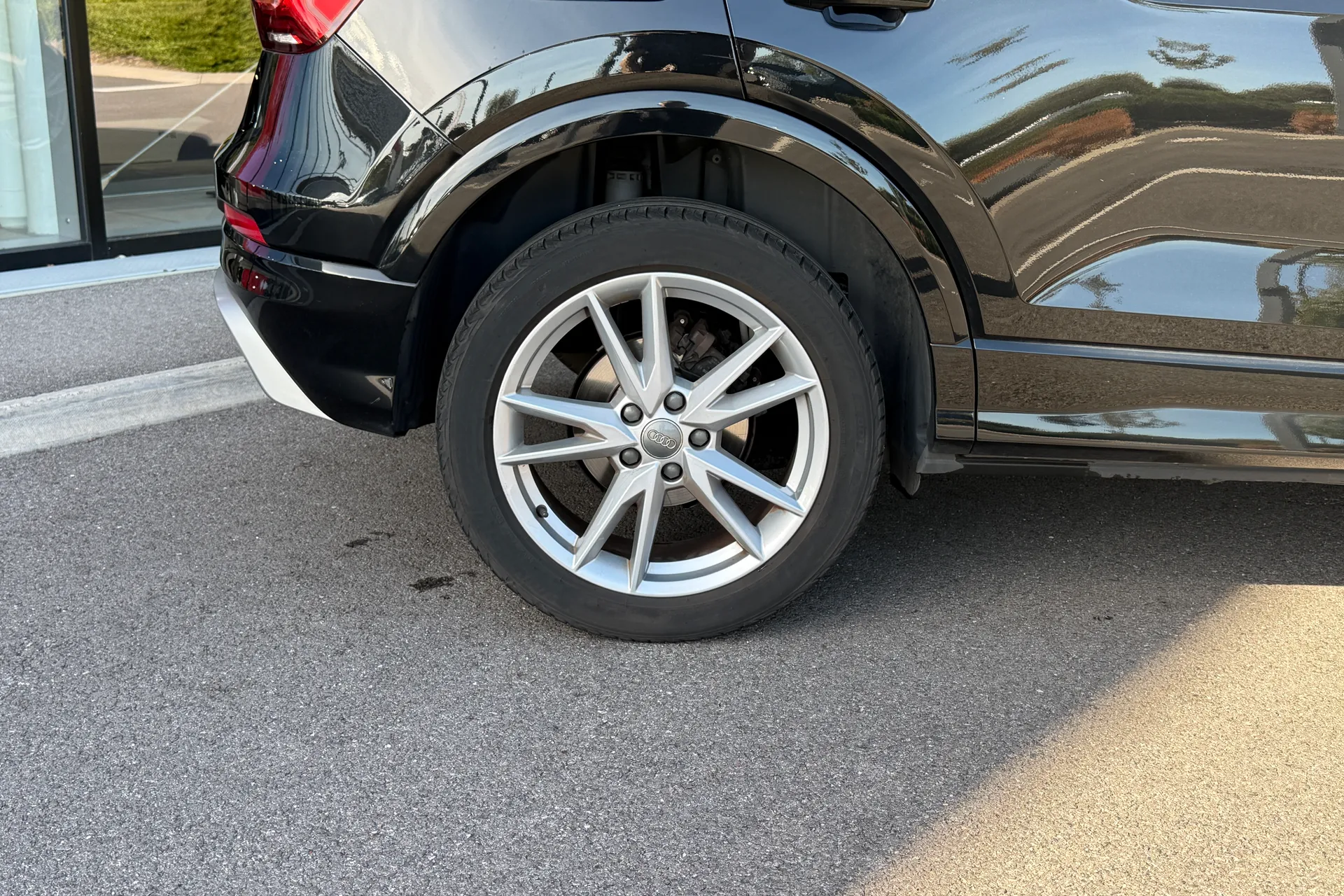 Audi Q2 thumbnail image number 24