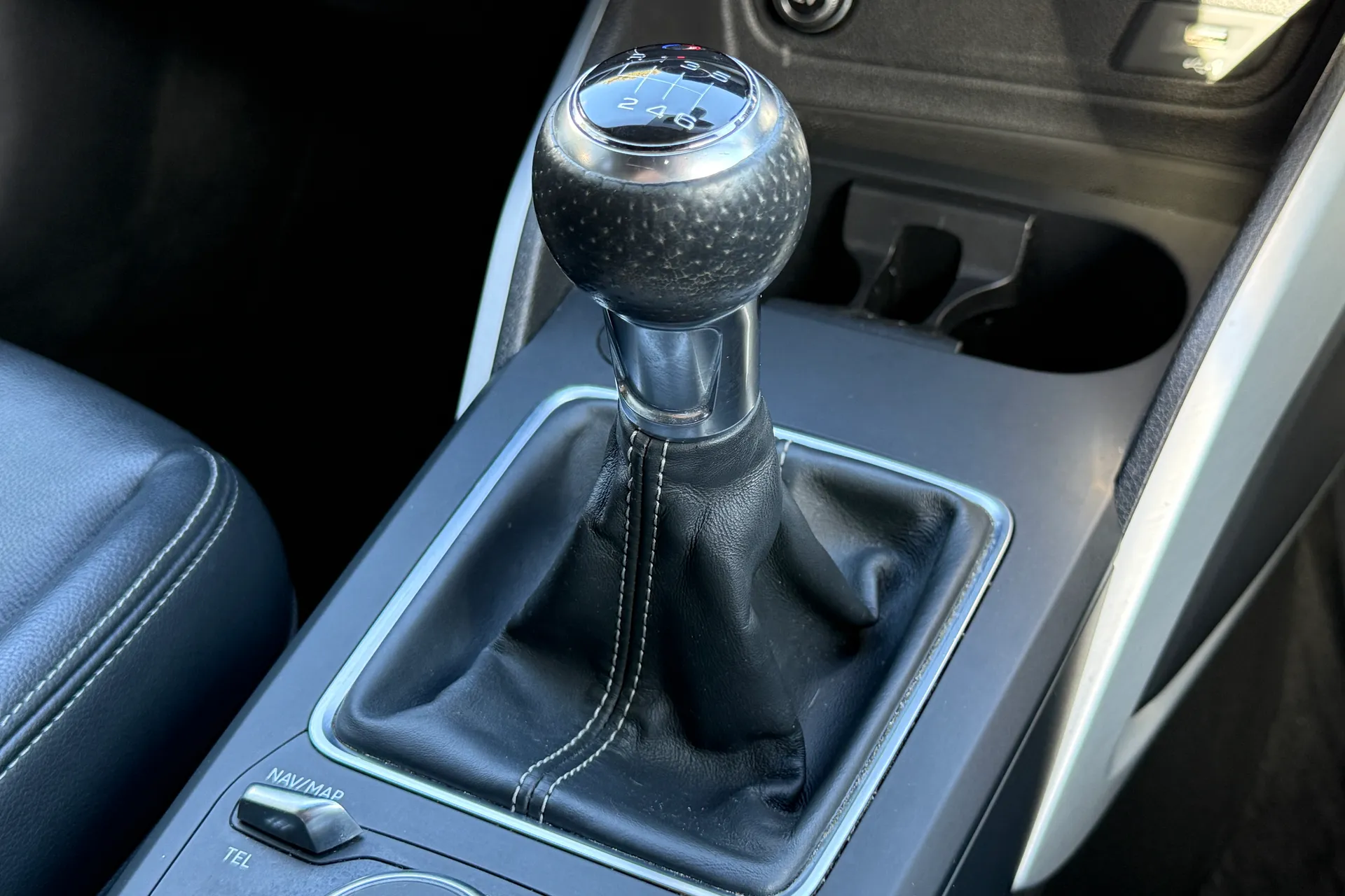 Audi Q2 thumbnail image number 21