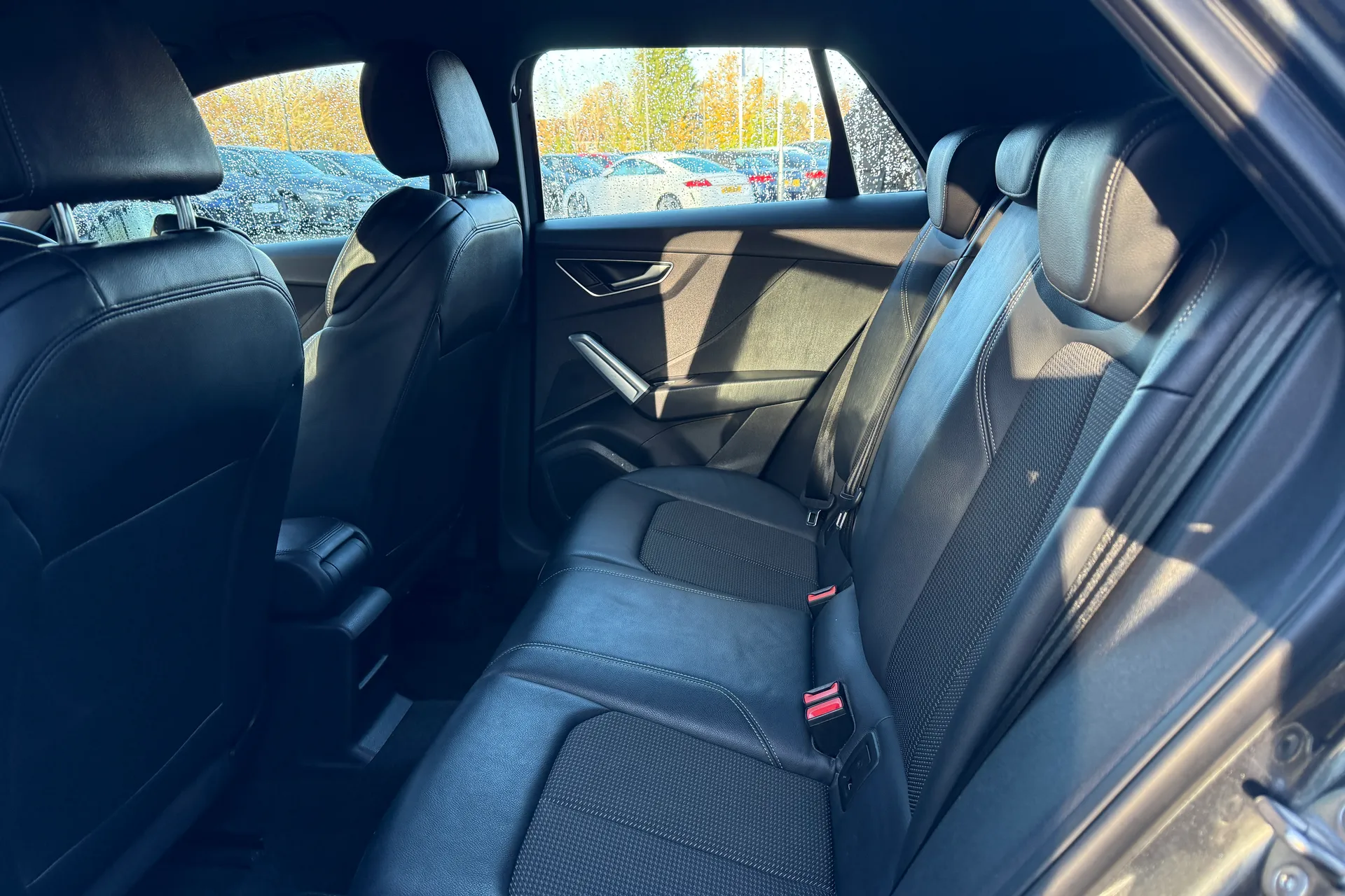 Audi Q2 thumbnail image number 49