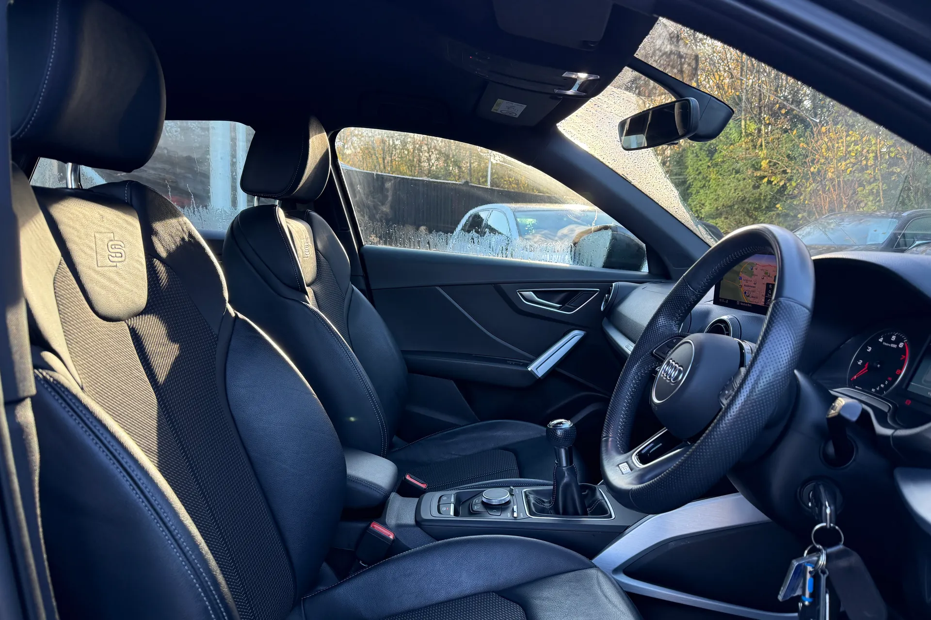 Audi Q2 thumbnail image number 27