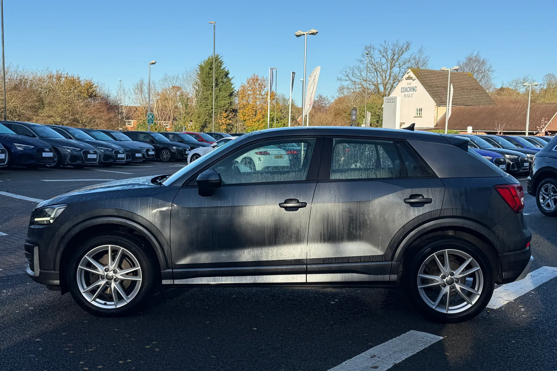 Audi Q2 thumbnail image number 46