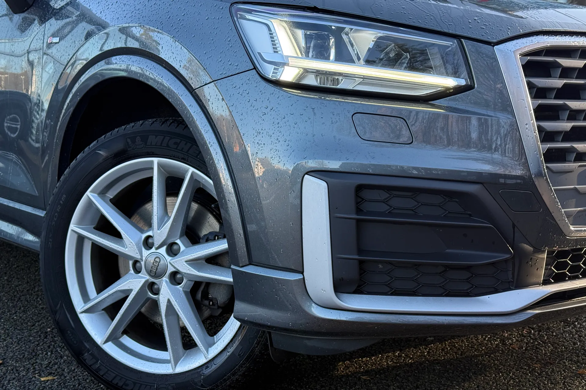 Audi Q2 thumbnail image number 6