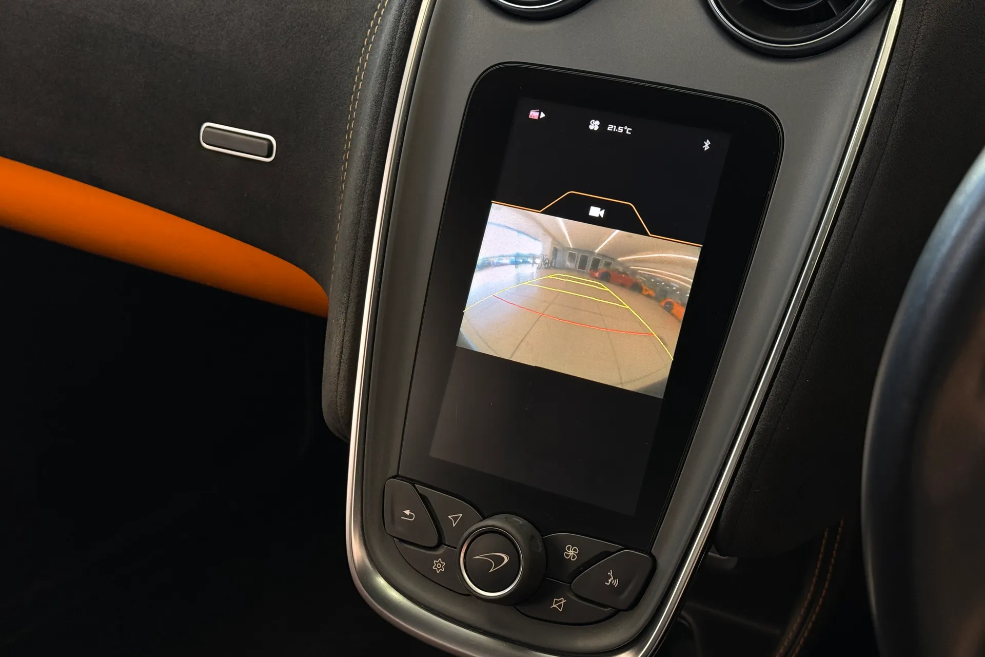 McLaren 540 thumbnail image number 38