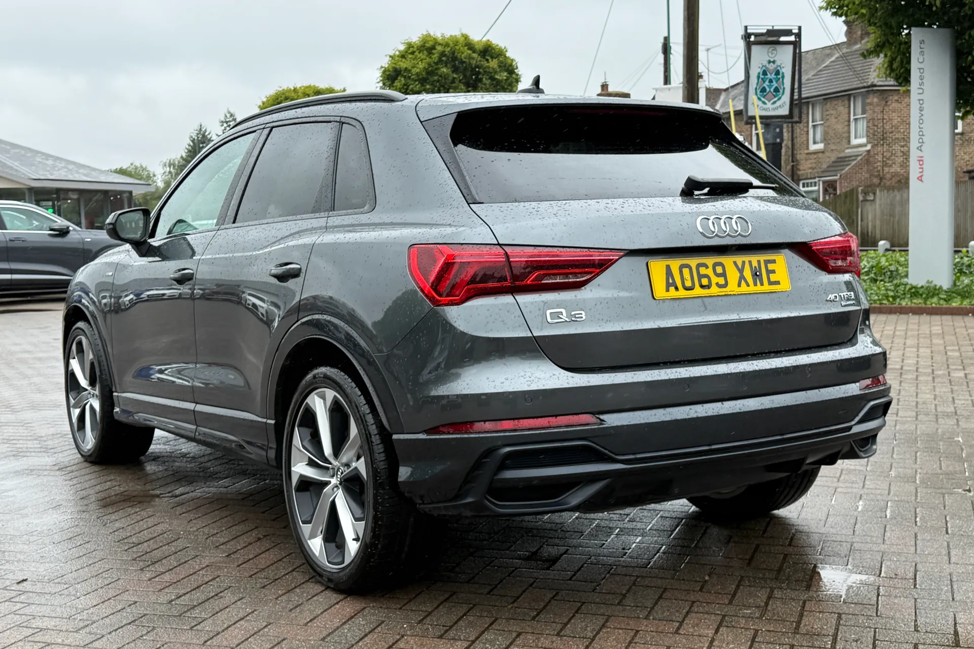 Audi Q3 thumbnail image number 43