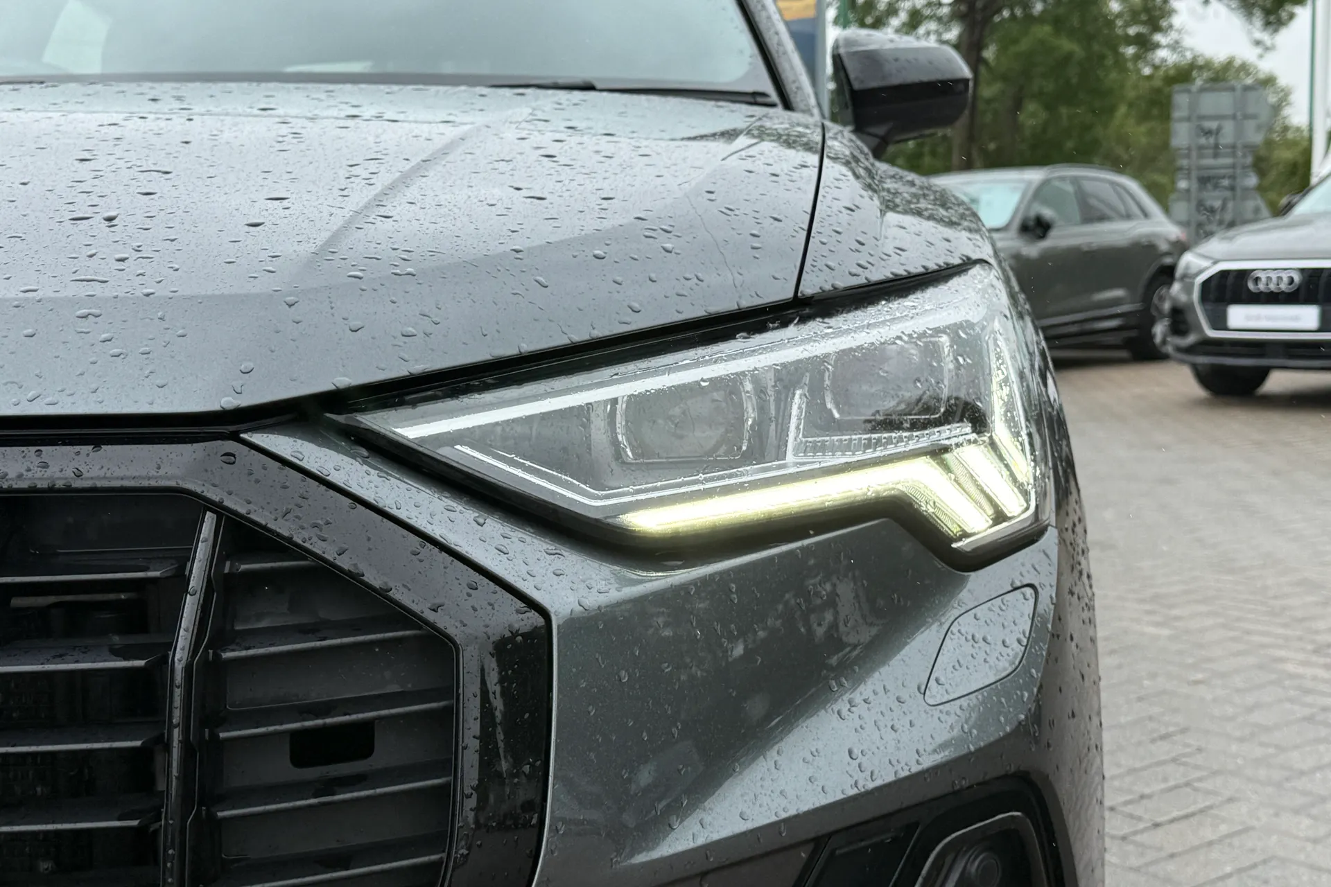 Audi Q3 thumbnail image number 62