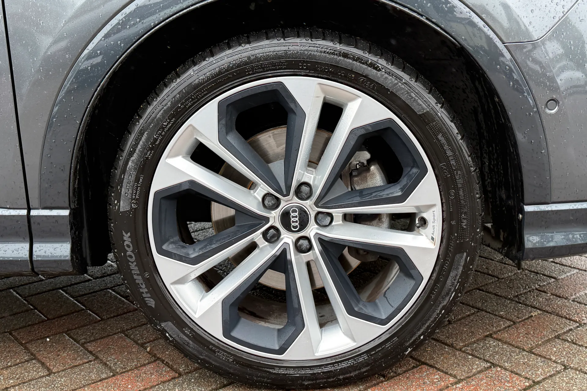 Audi Q3 thumbnail image number 57