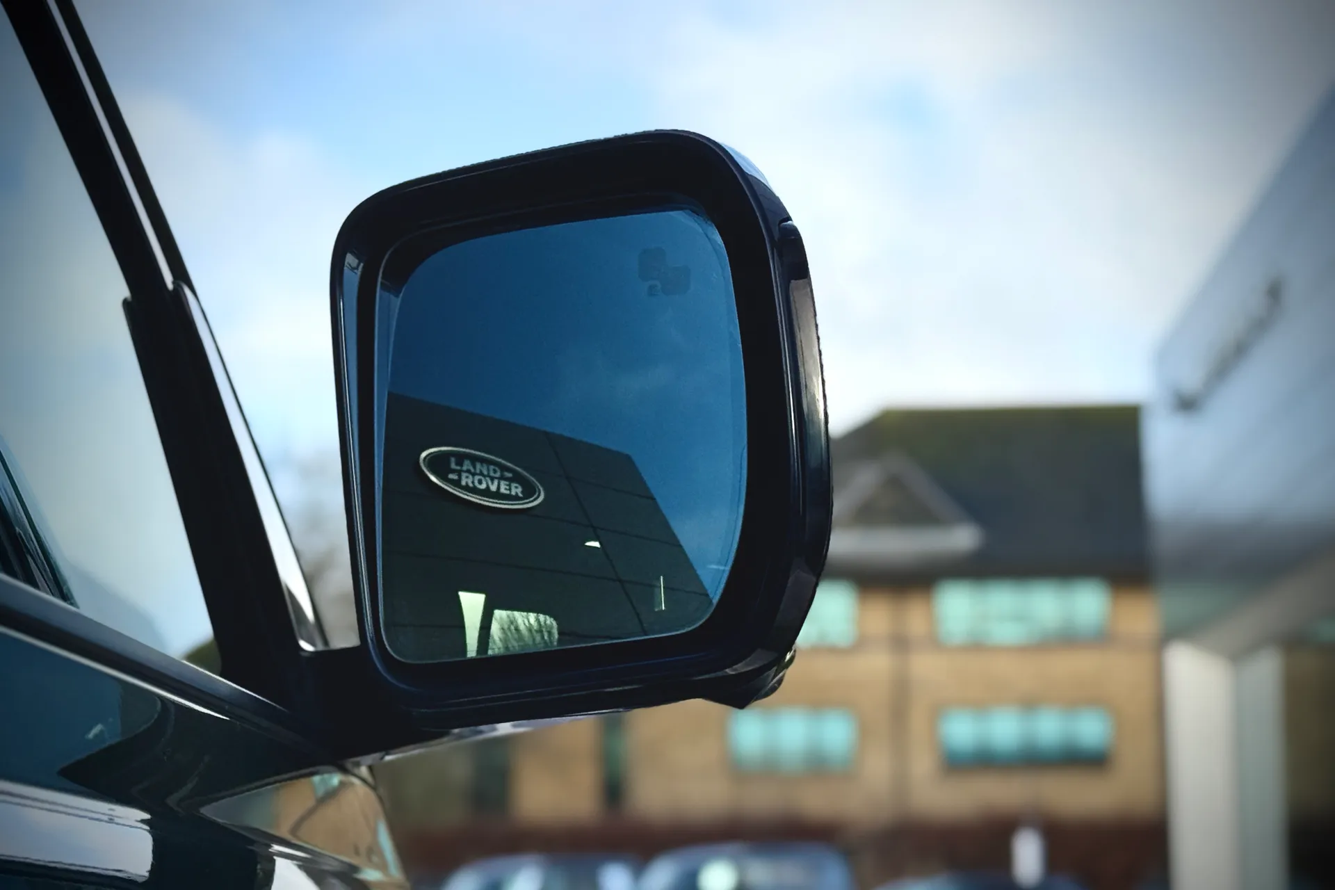 LAND ROVER DEFENDER thumbnail image number 12