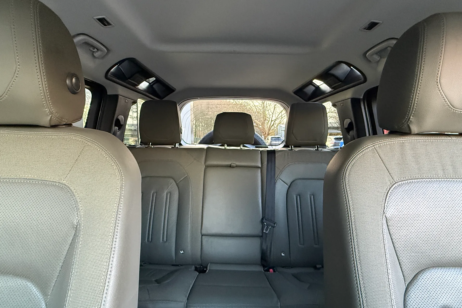 LAND ROVER DEFENDER thumbnail image number 41