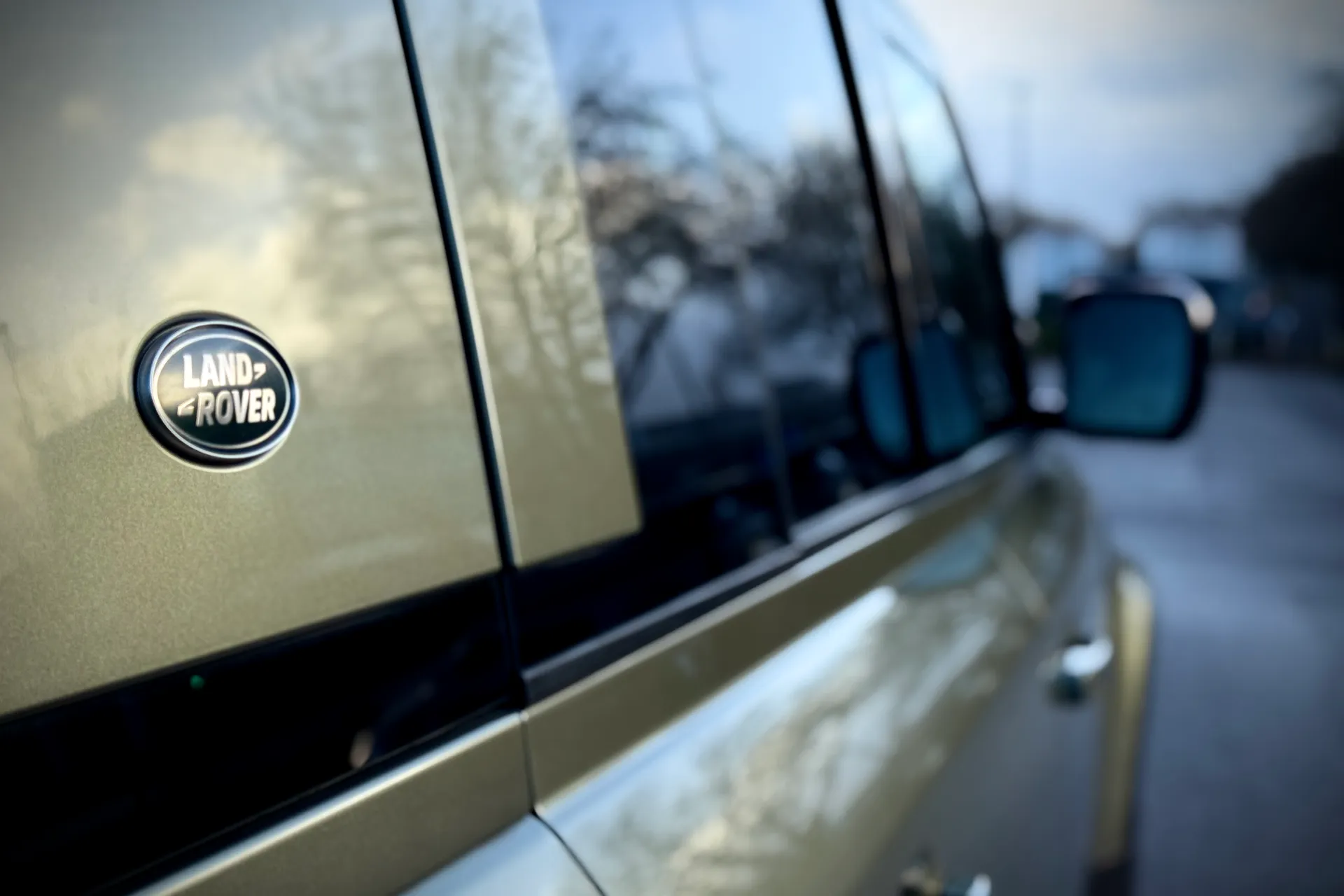 LAND ROVER DEFENDER thumbnail image number 14