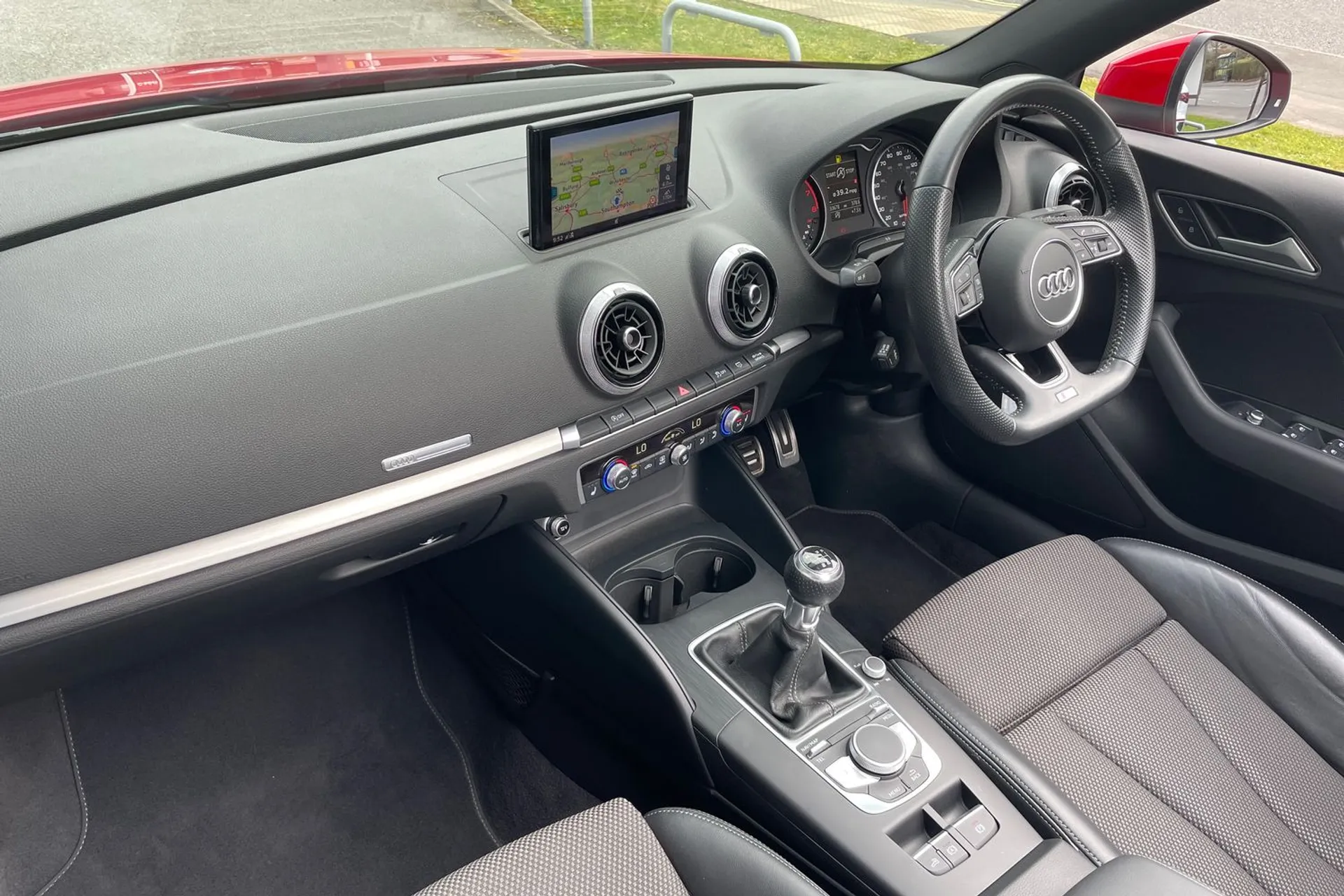 Audi A3 thumbnail image number 26