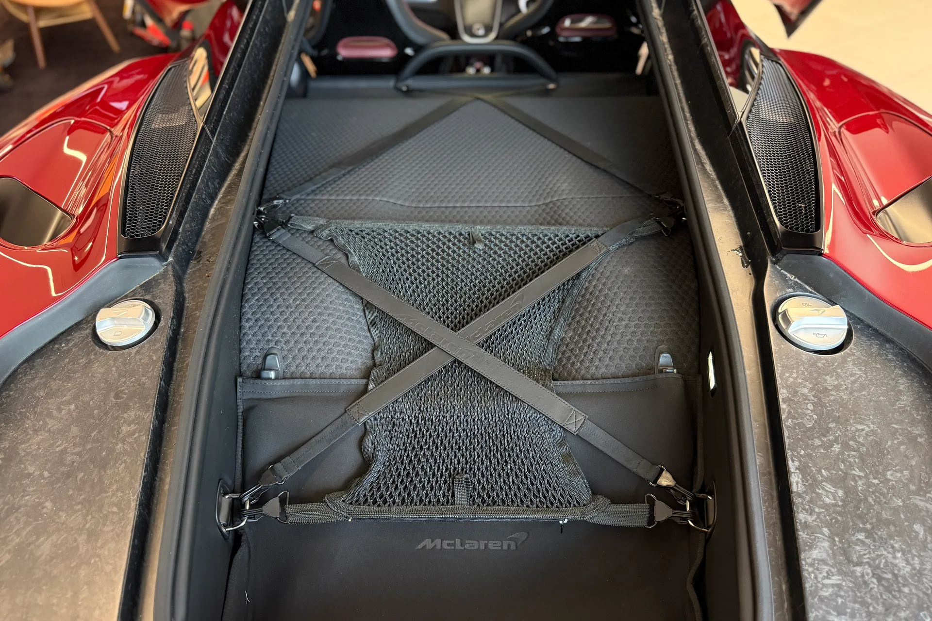 McLaren GT thumbnail image number 24