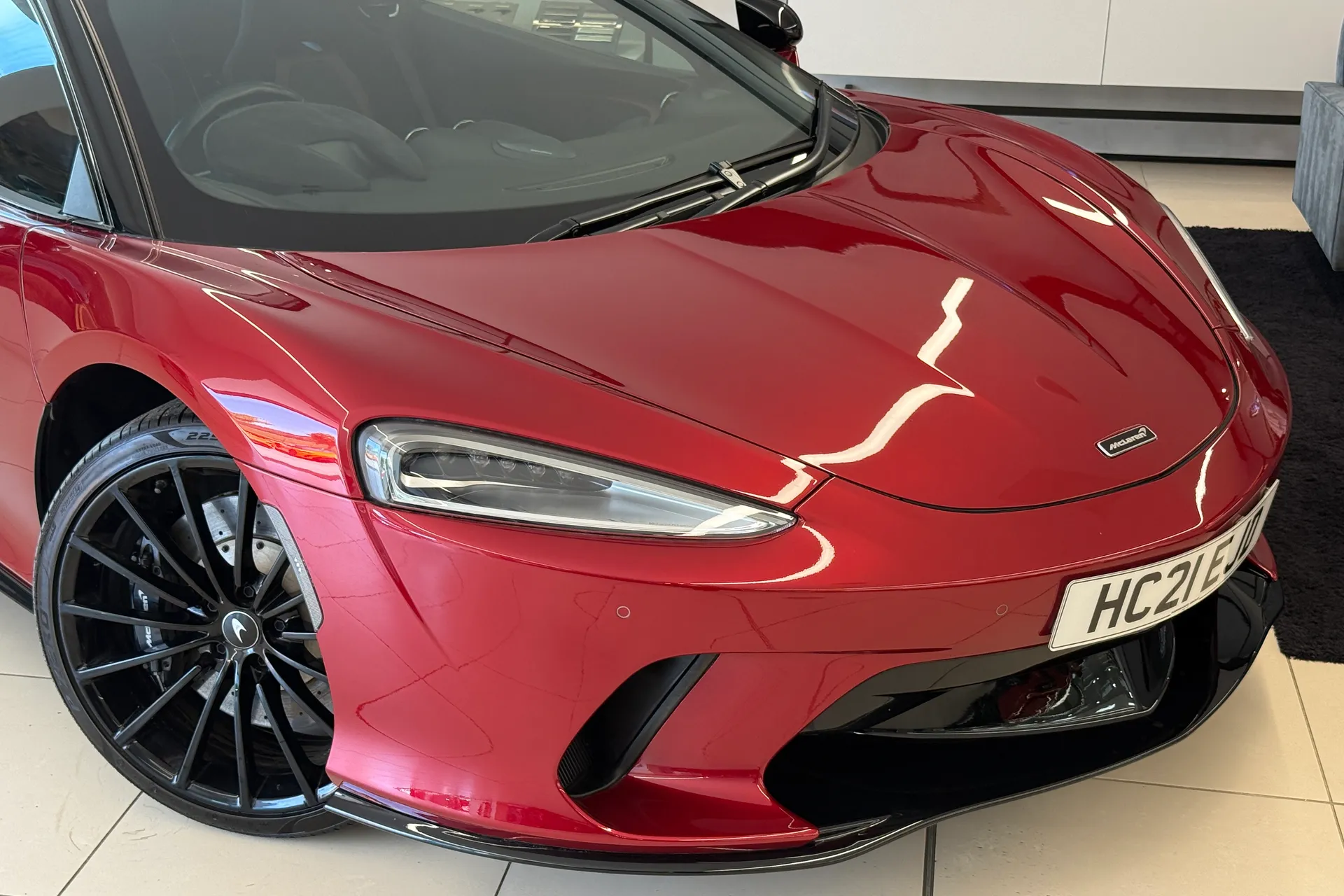 McLaren GT thumbnail image number 3
