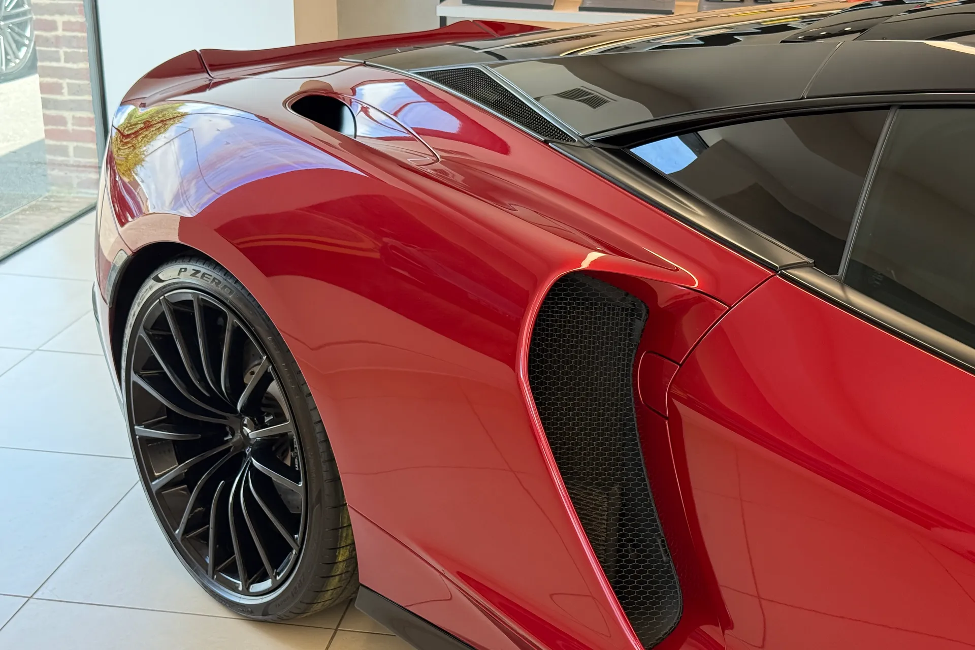 McLaren GT thumbnail image number 5