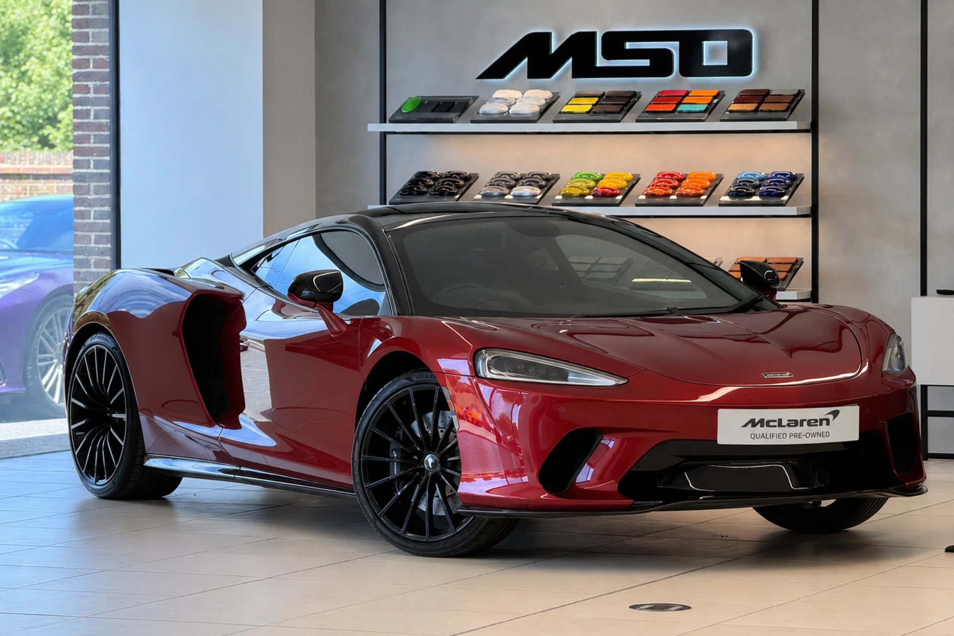 McLaren GT focused image