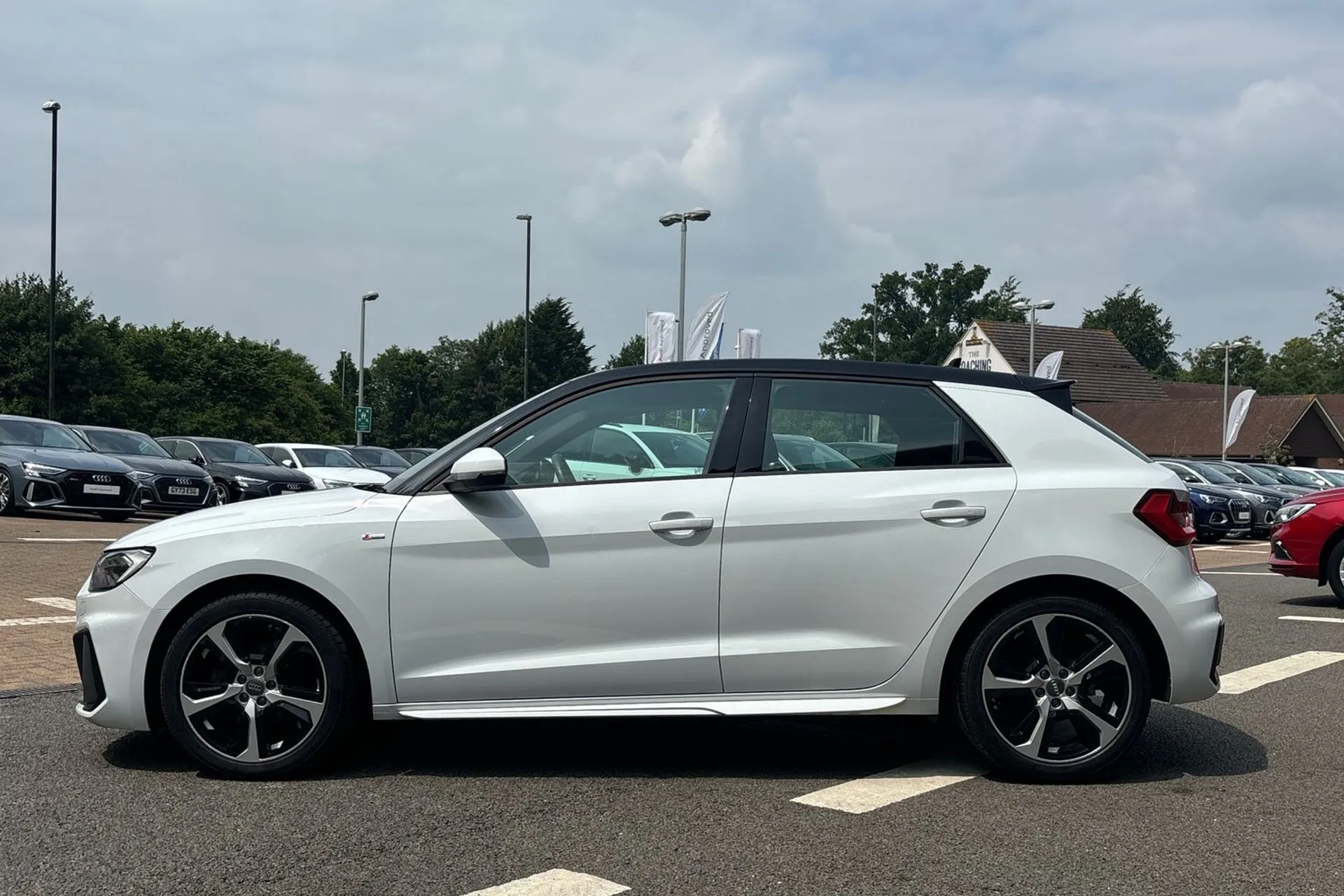 Audi A1 thumbnail image number 9