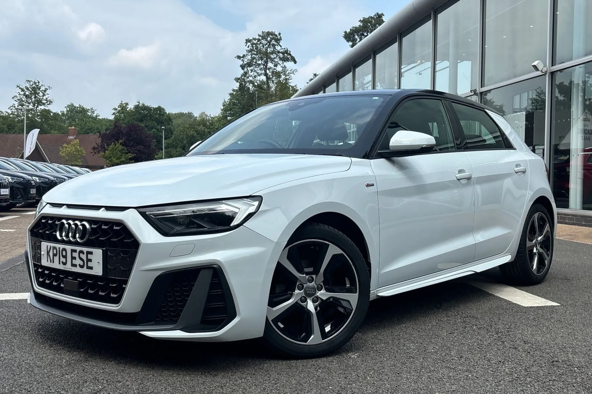 Audi A1 thumbnail image number 10